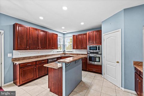Tiny photo for 17141 Leeward Court, KING GEORGE, VA 22485 (MLS # VAKG2007858)