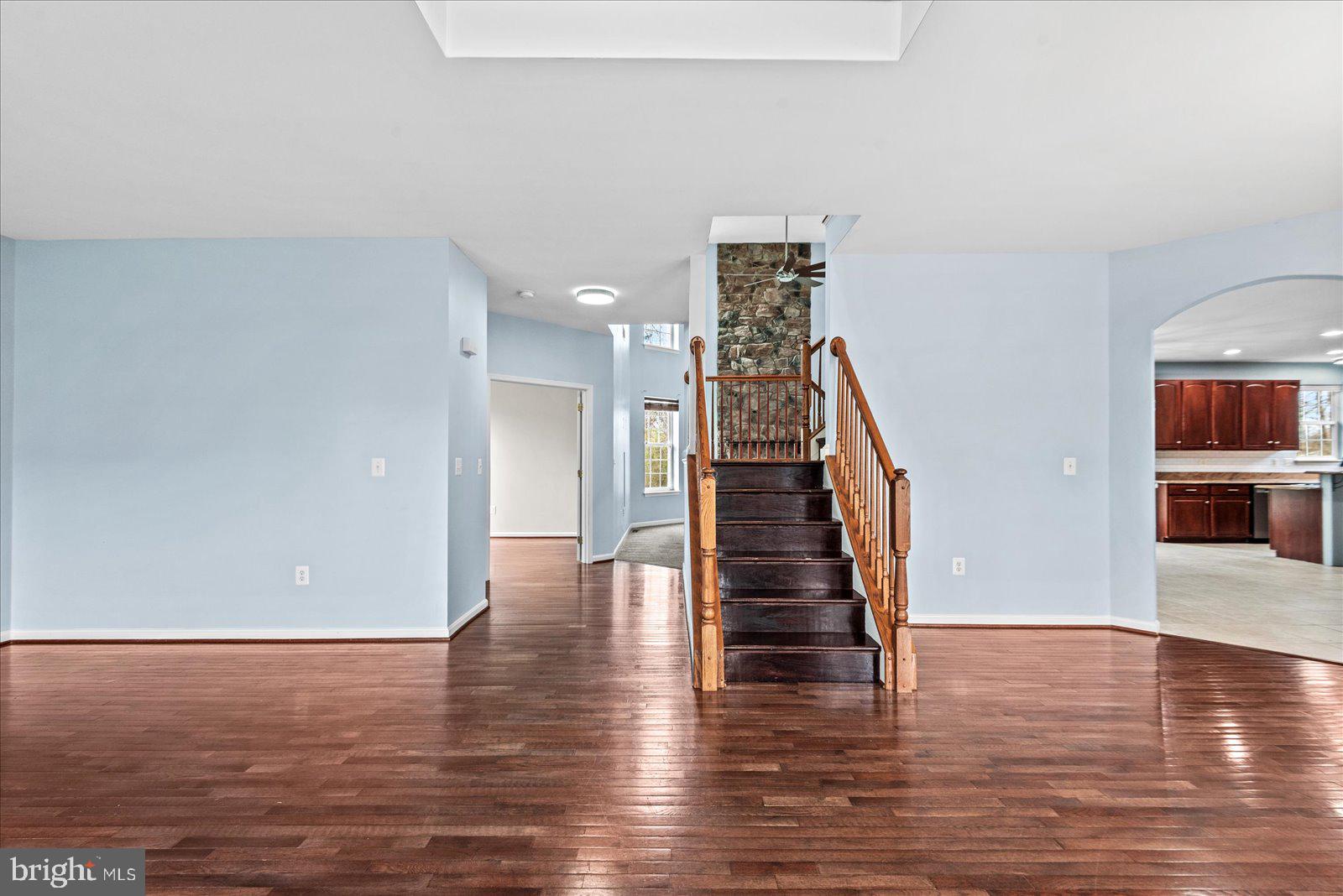 FERRY DOCK CROSSING - Residential