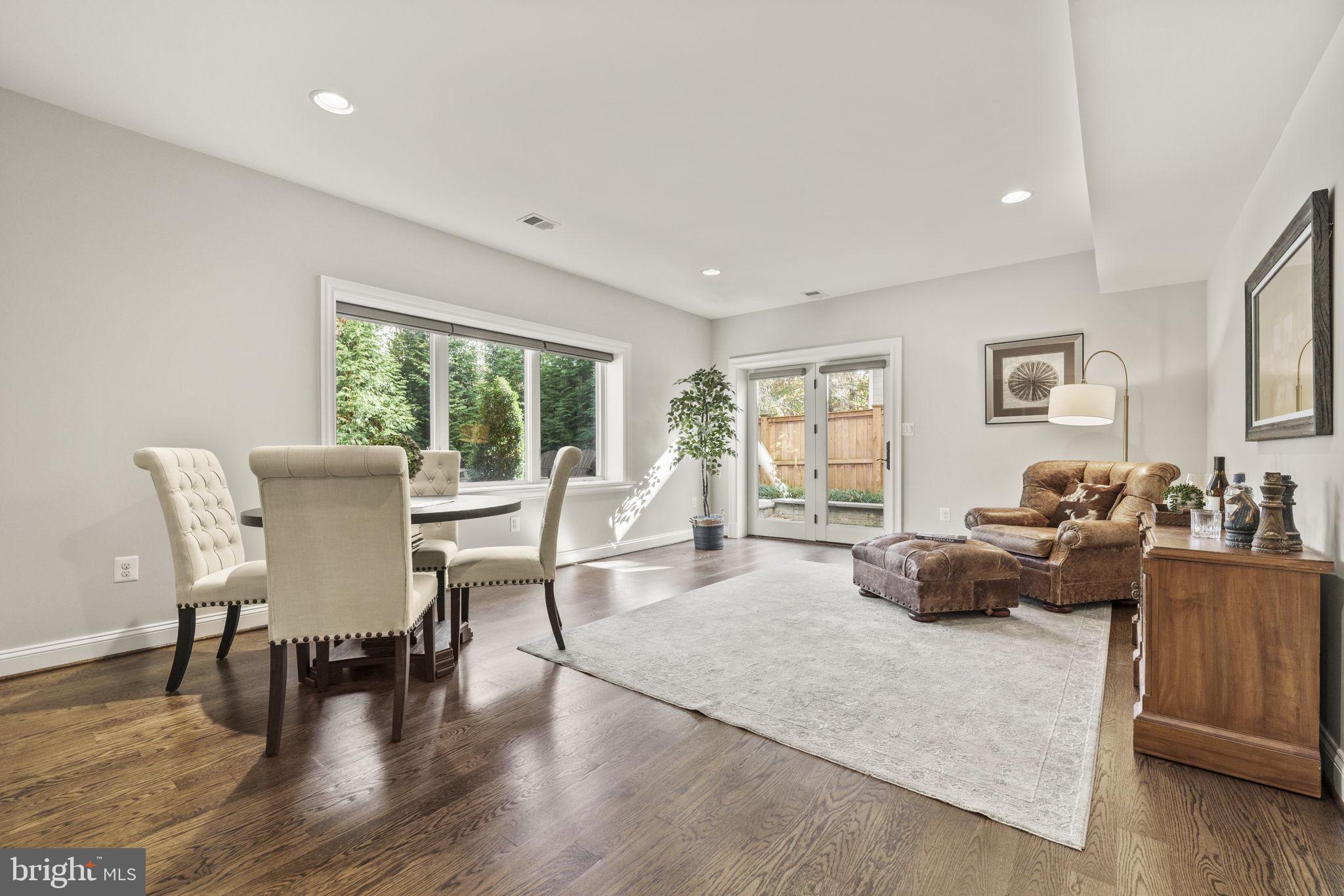 CHESTERBROOK - Residential