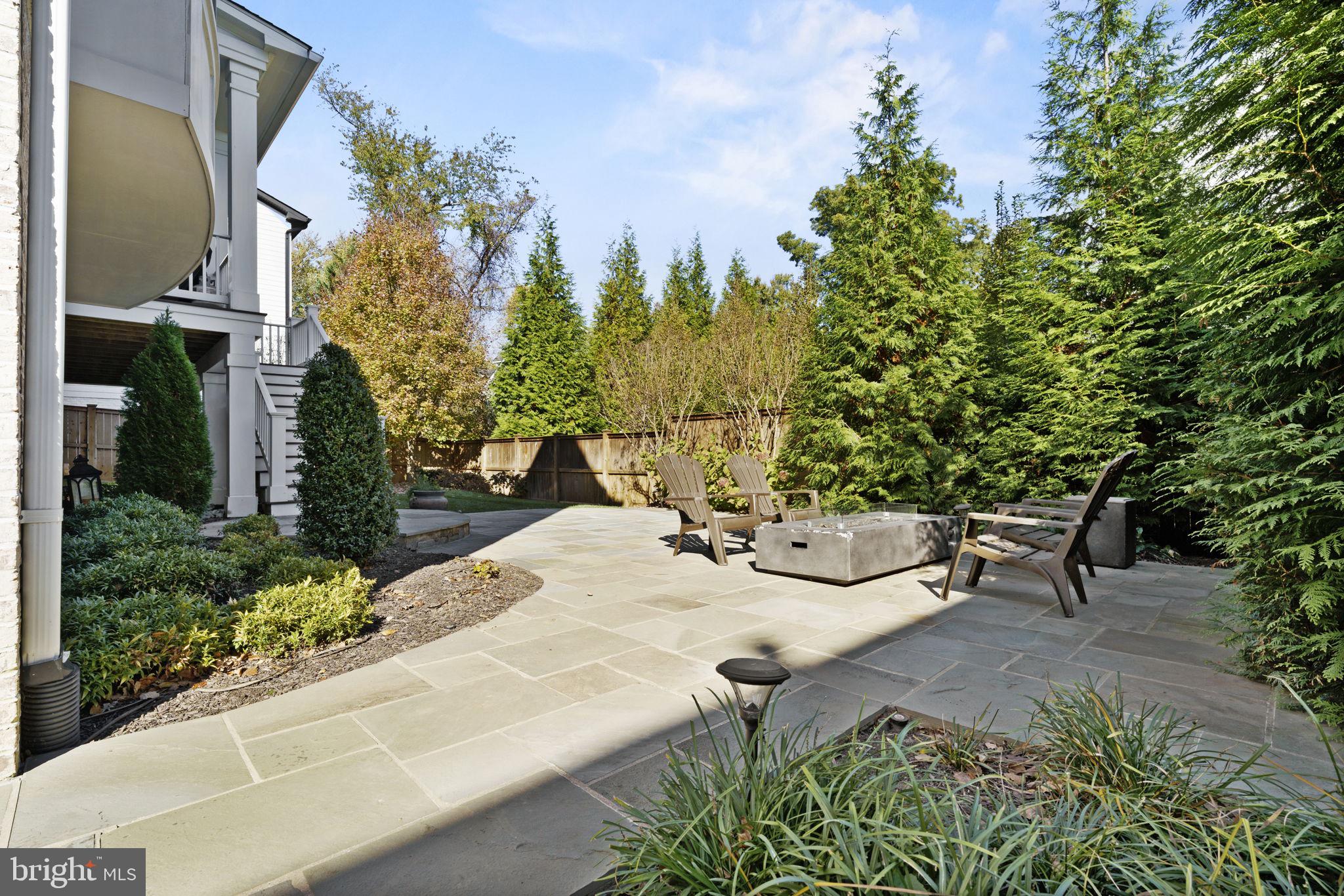 CHESTERBROOK - Residential