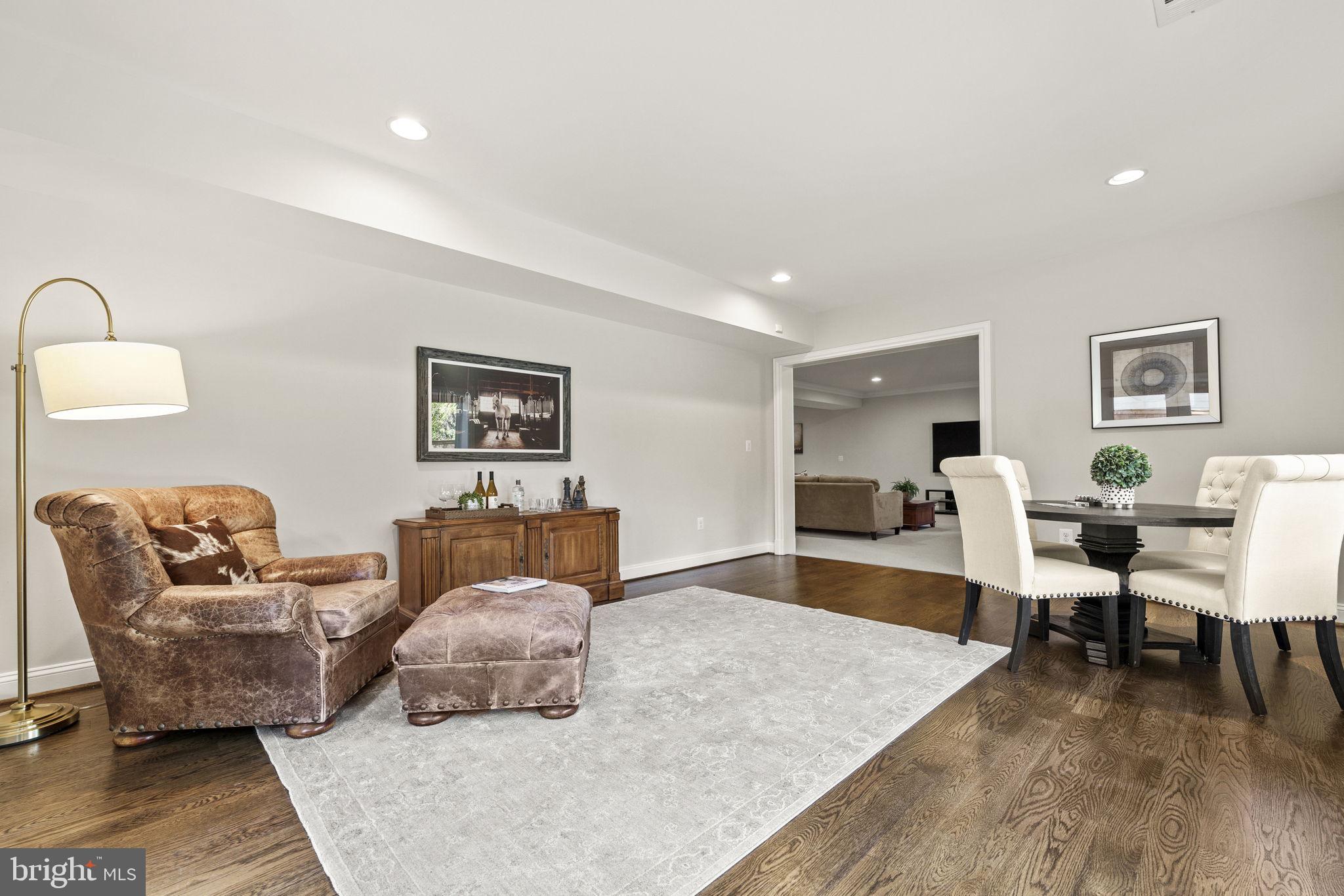 CHESTERBROOK - Residential