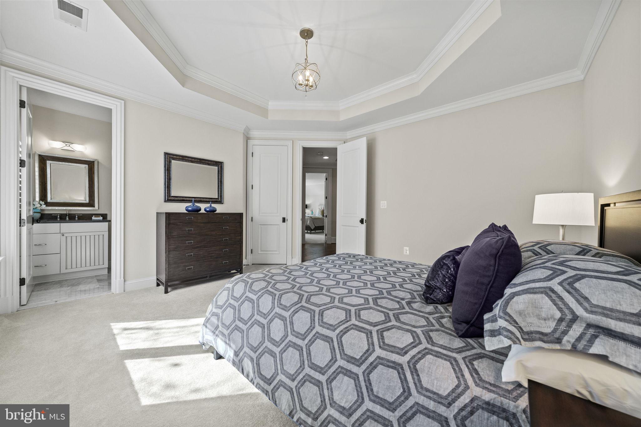 CHESTERBROOK - Residential