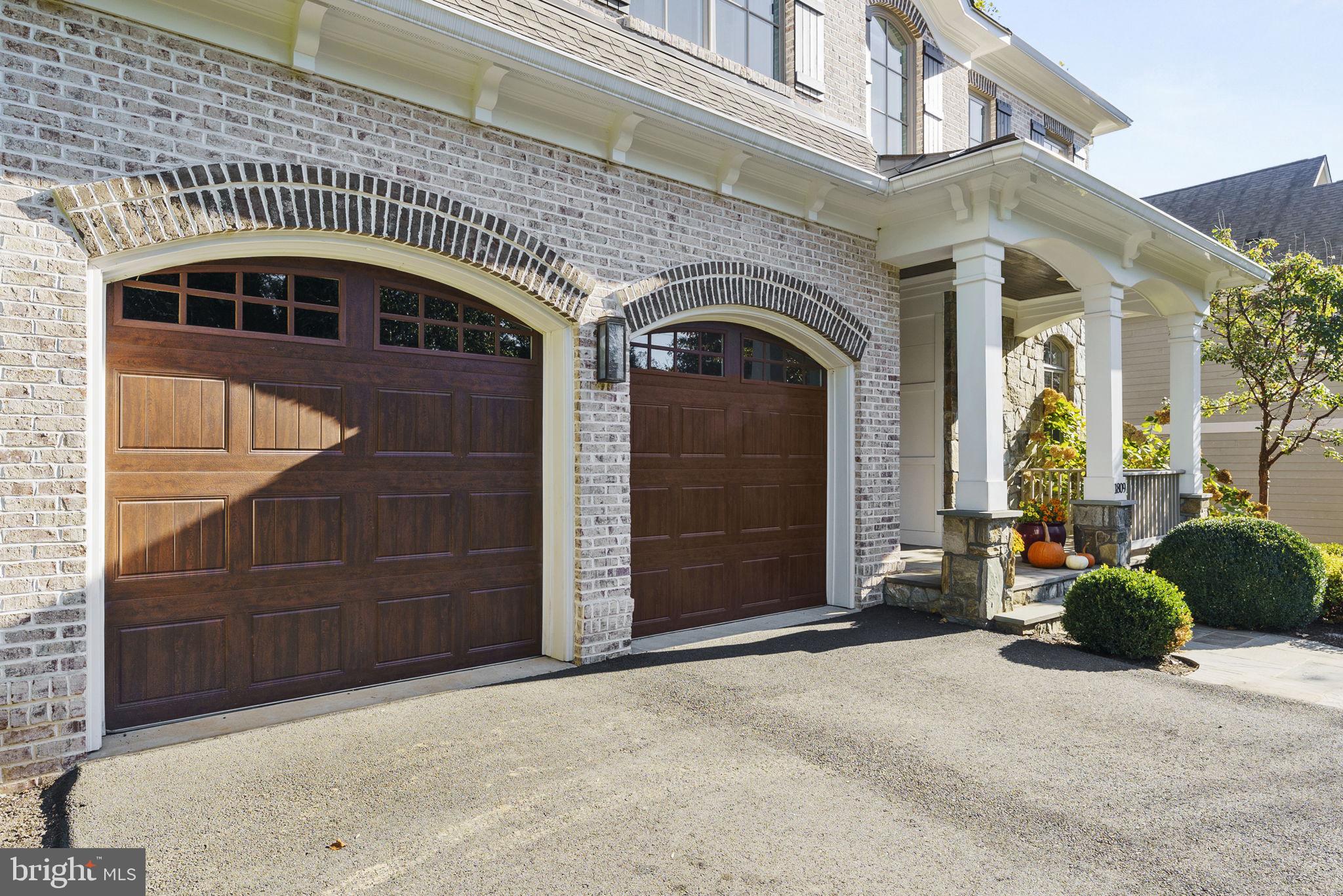 CHESTERBROOK - Residential