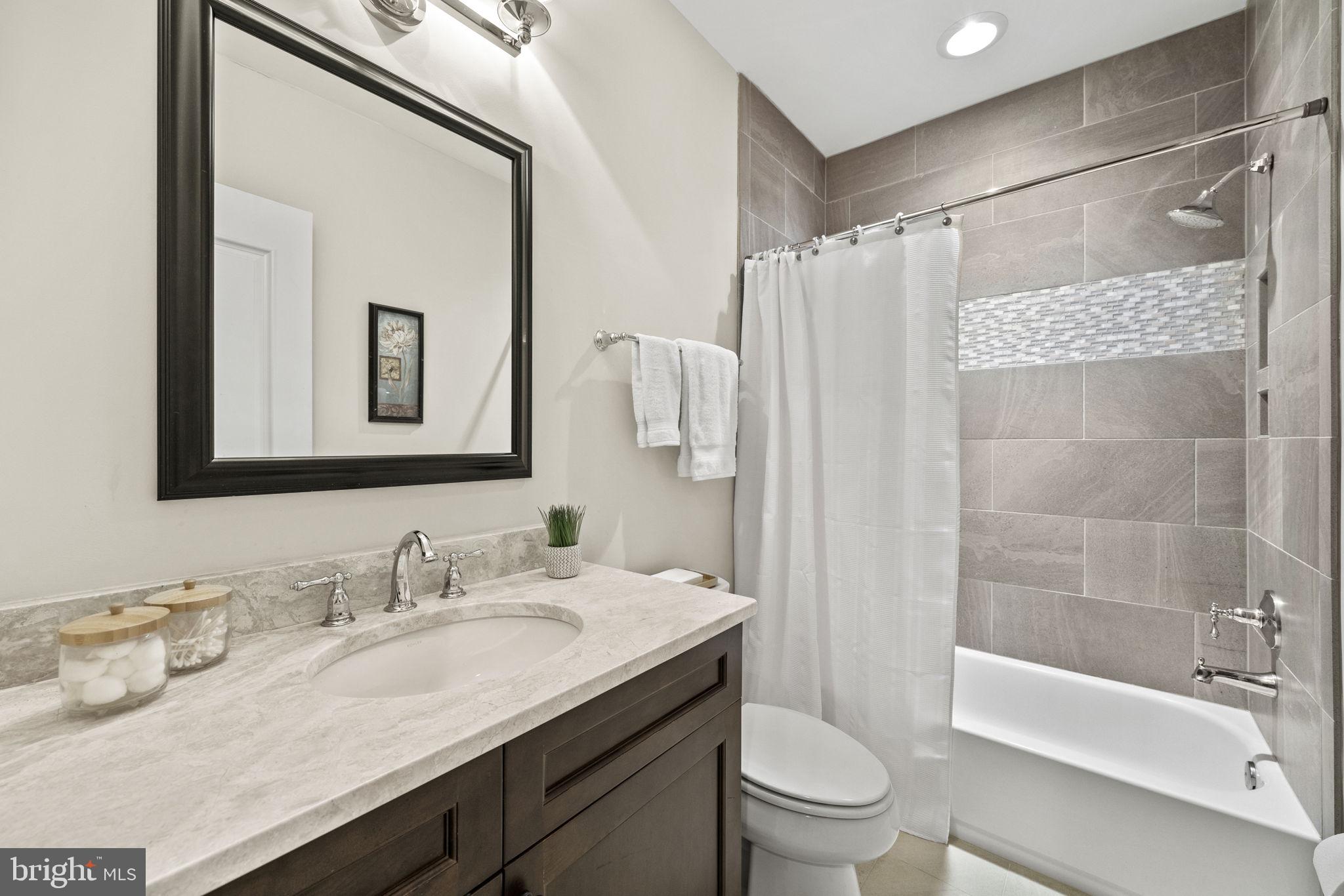 CHESTERBROOK - Residential