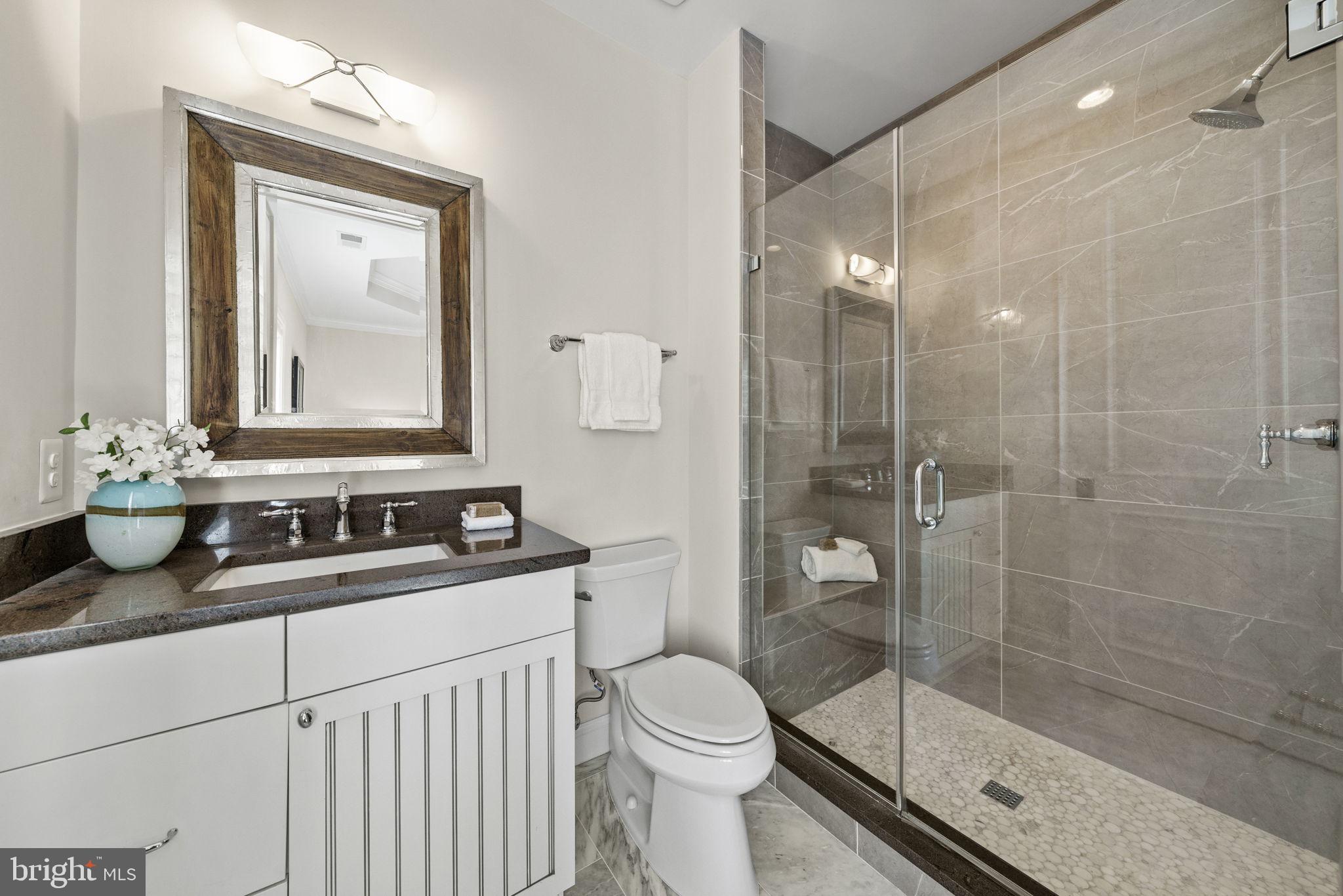 CHESTERBROOK - Residential