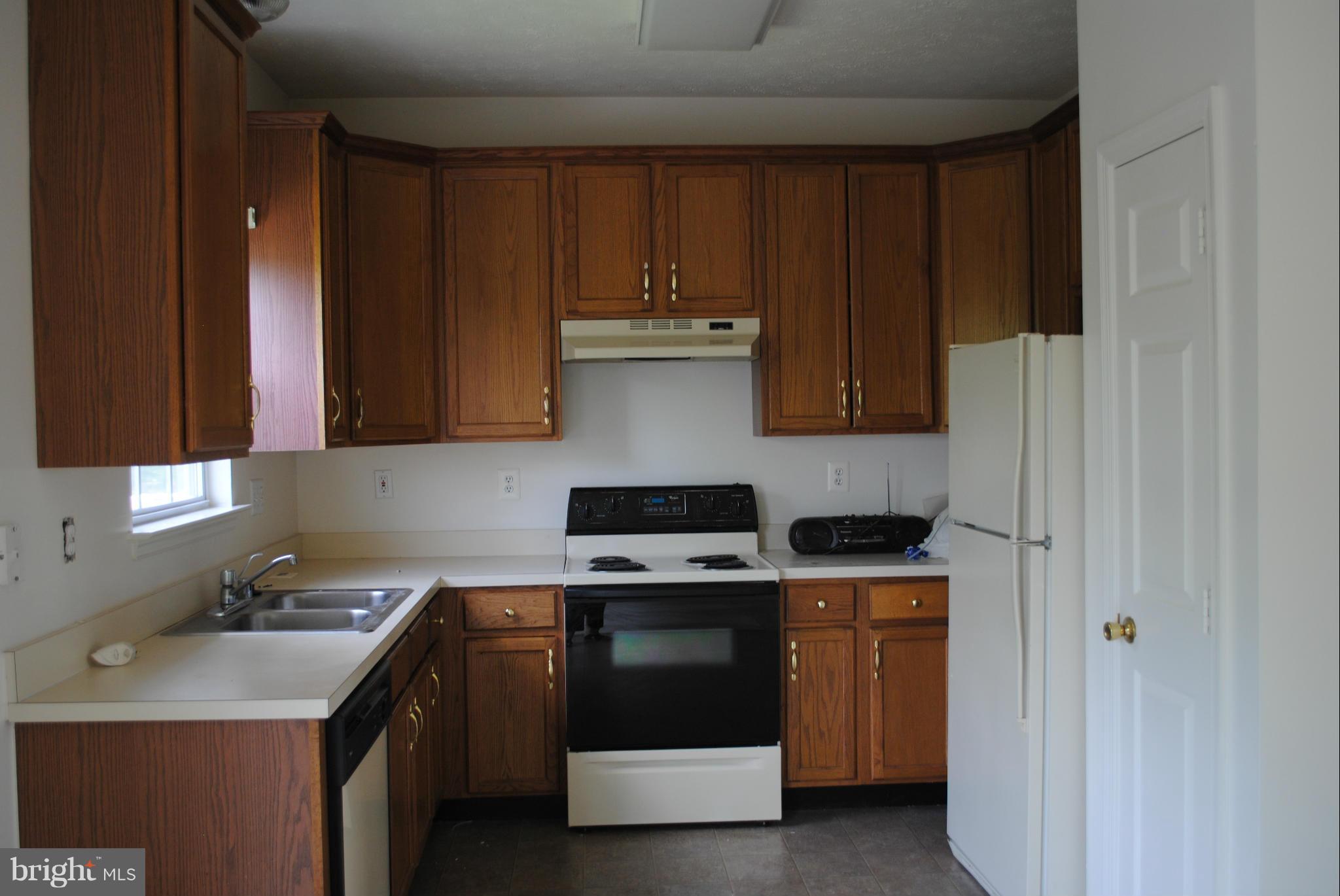 WOODS AT DEER CREEK SUB - Residential Lease