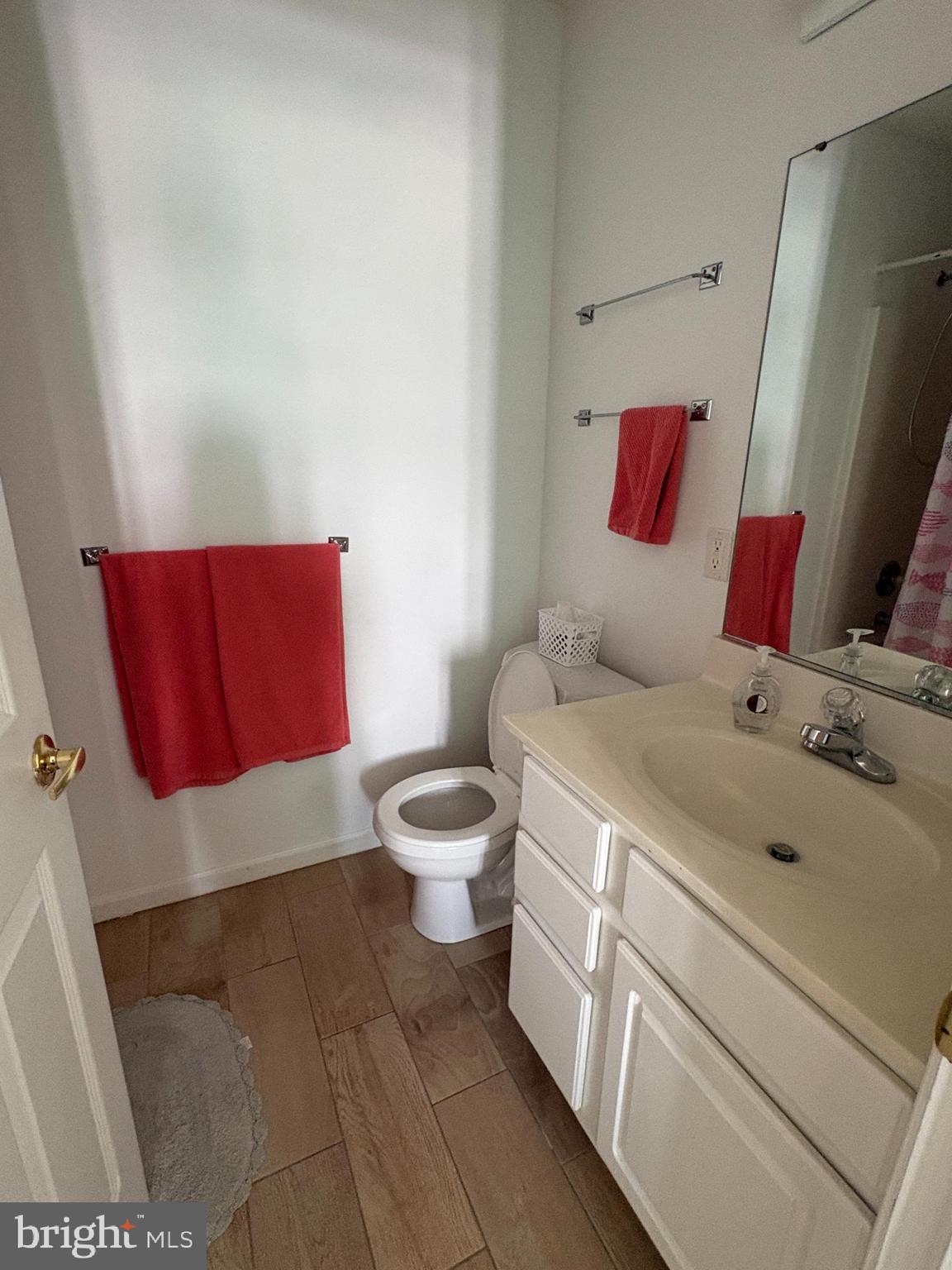 HEARTHSTONE MANOR - Residential