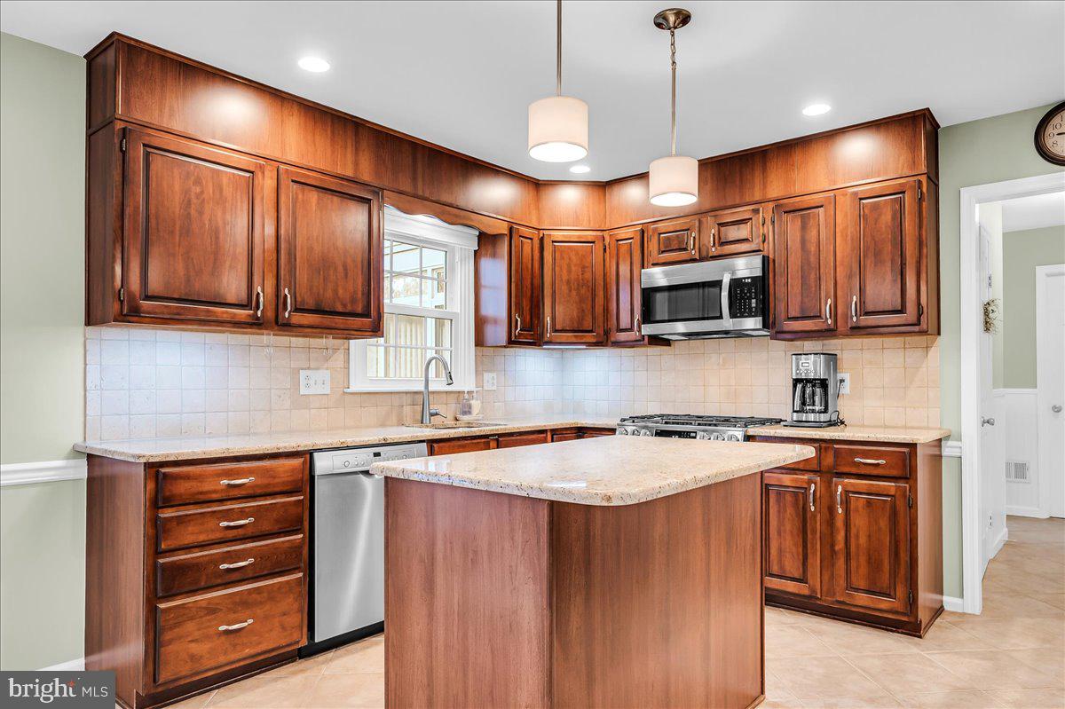 CHARTWELL - Residential