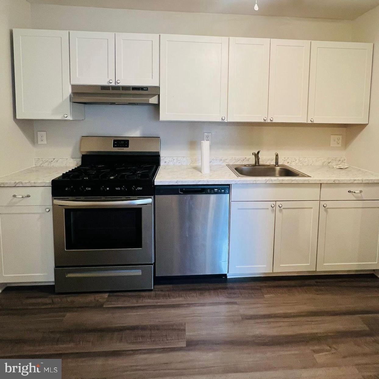 WHISKEY BOTTOM - Residential Lease