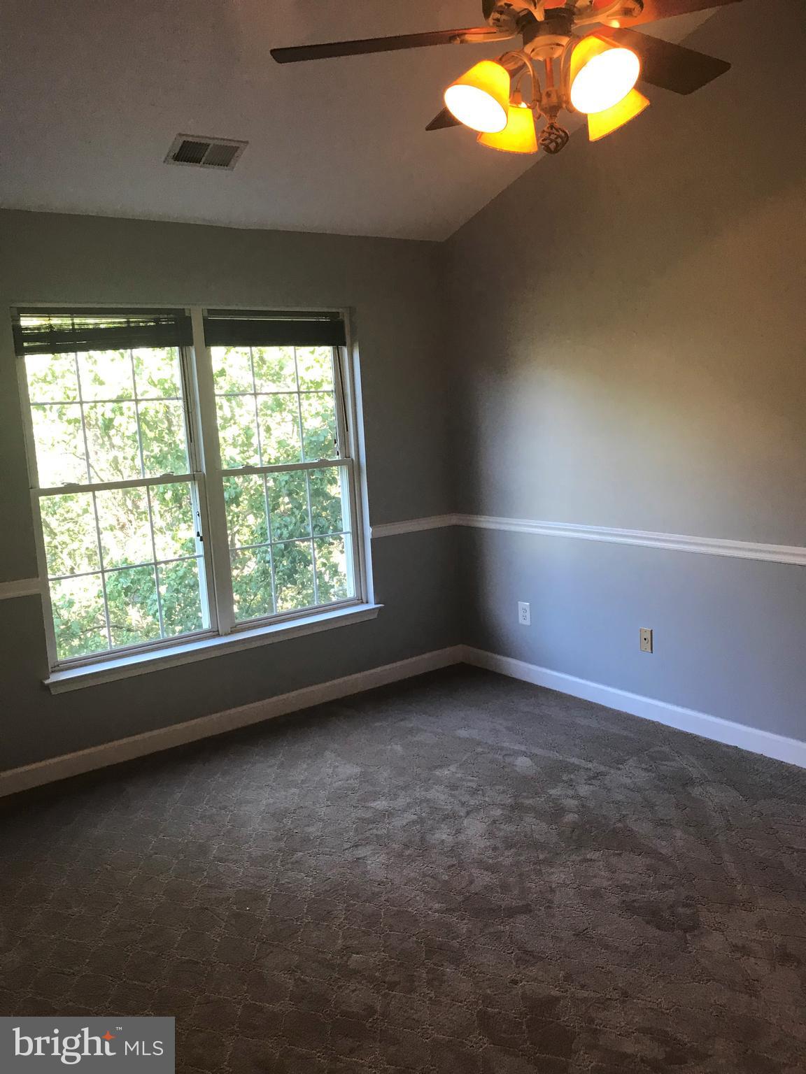 PRINCE WILLIAM COMMONS - Residential Lease