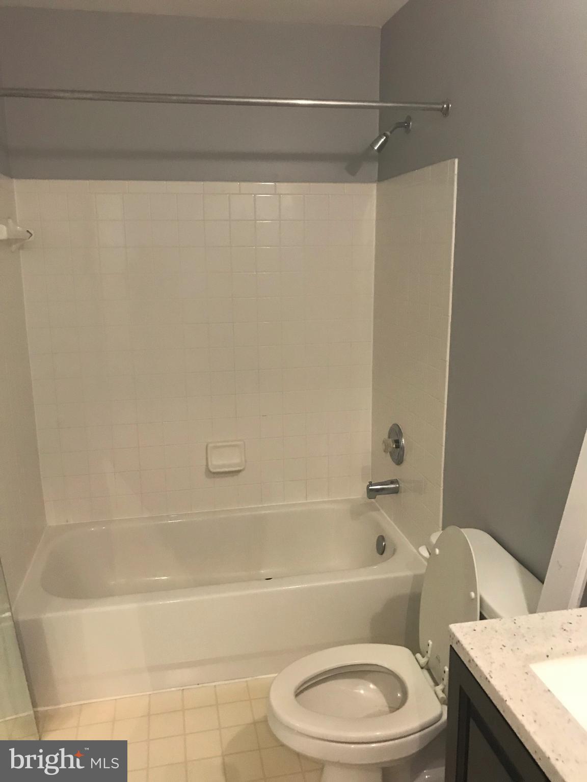 PRINCE WILLIAM COMMONS - Residential Lease