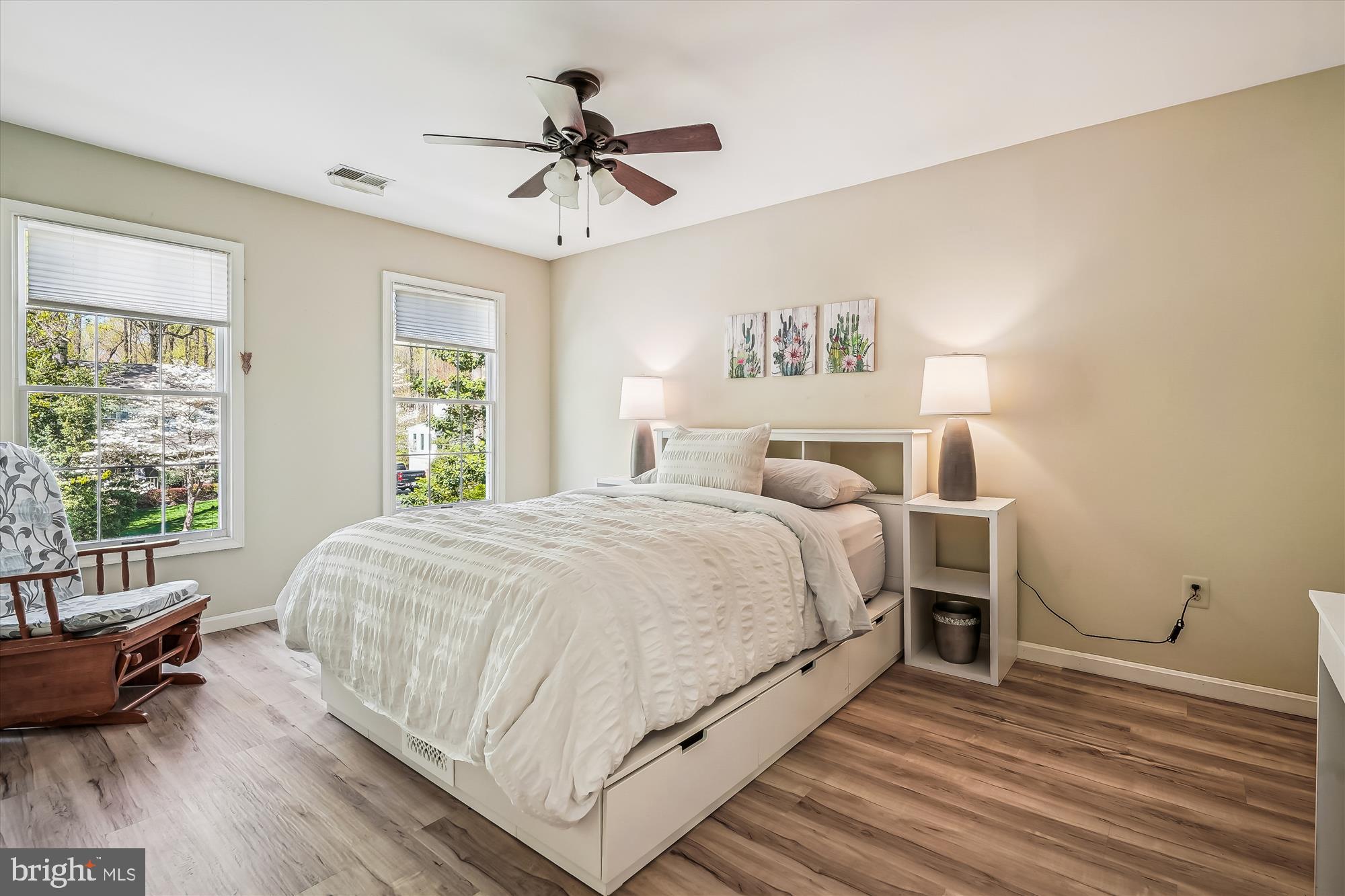 SHAKER WOODS - Residential