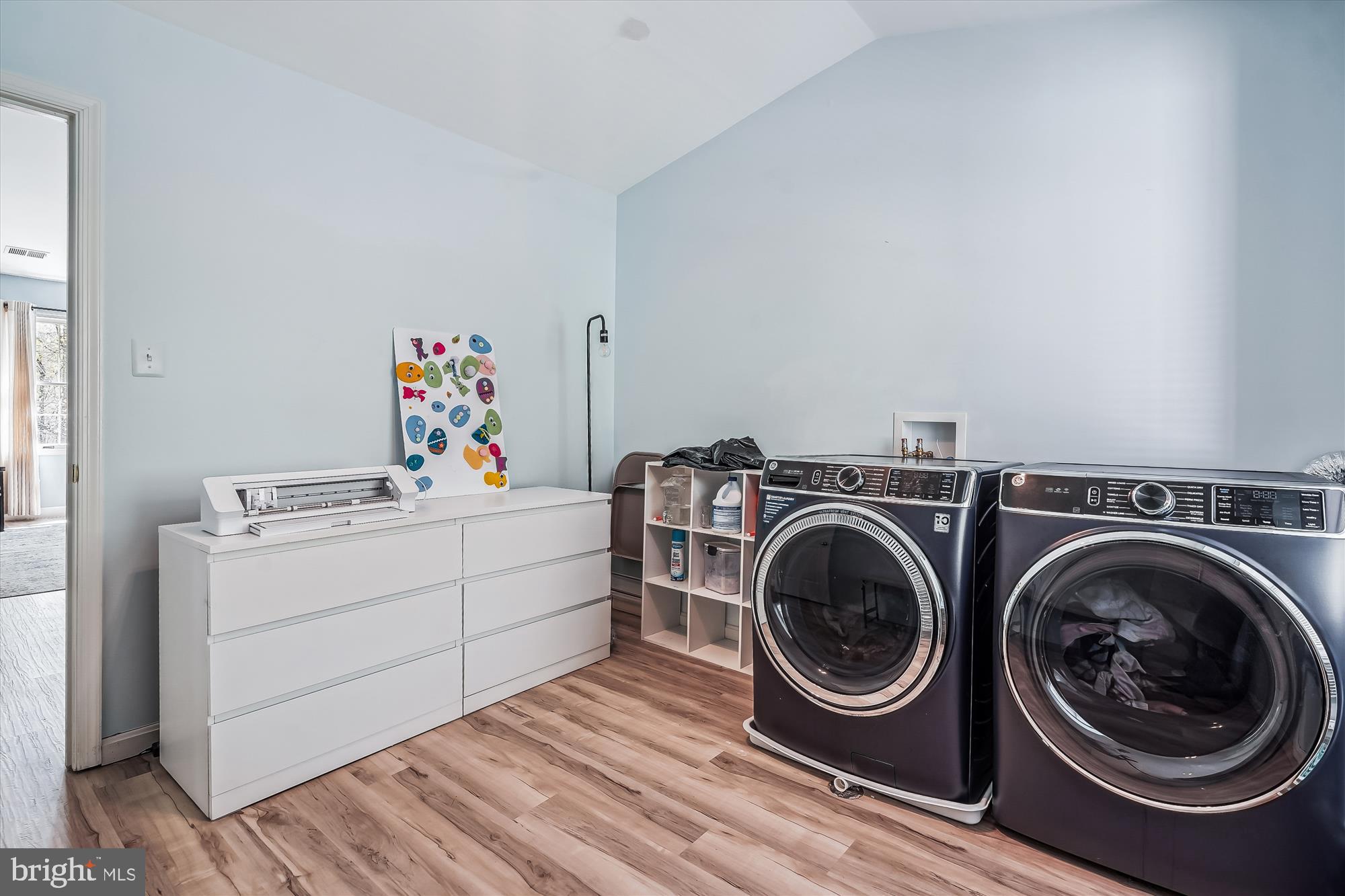 SHAKER WOODS - Residential