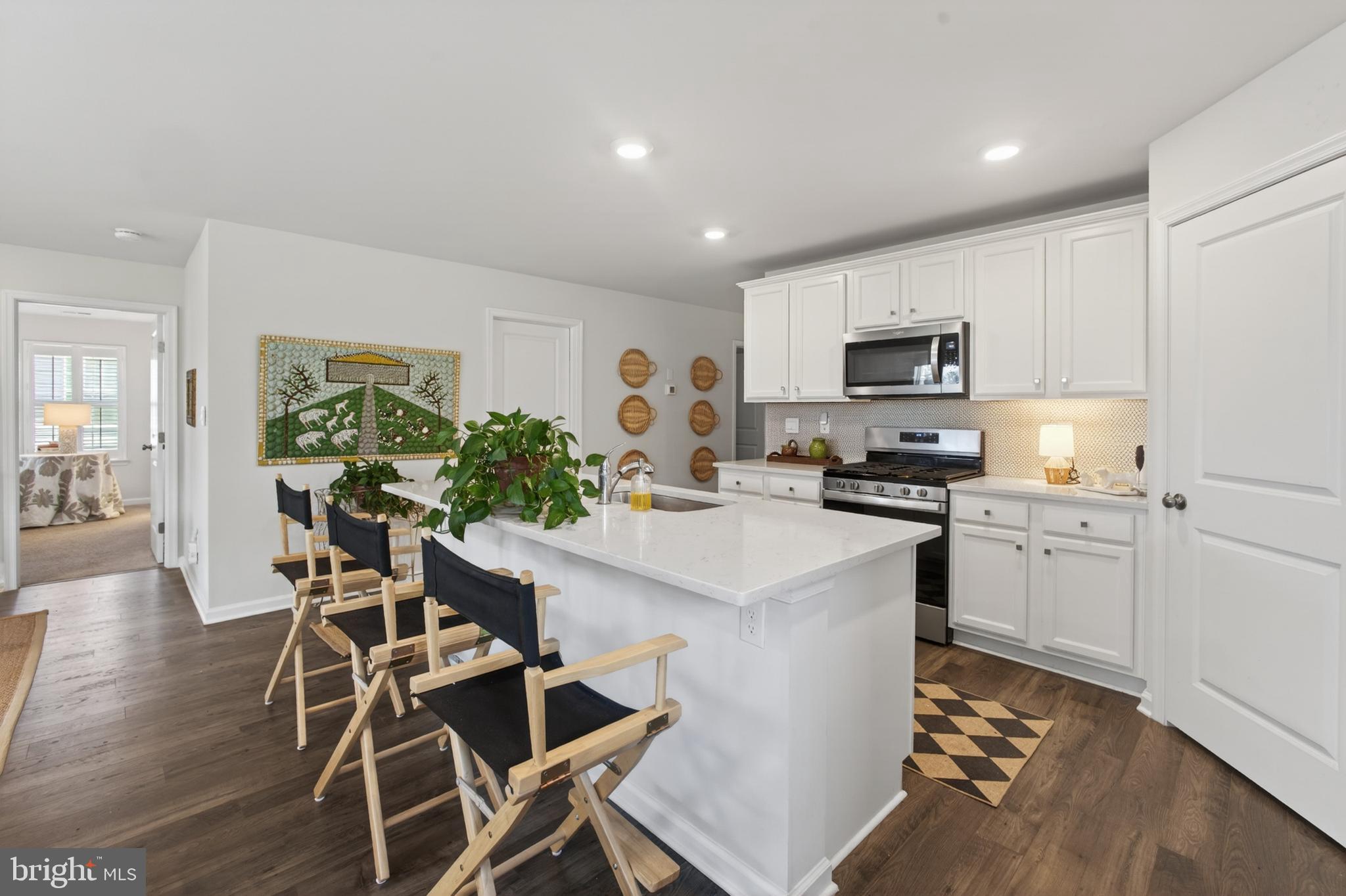 111 LILLY DR