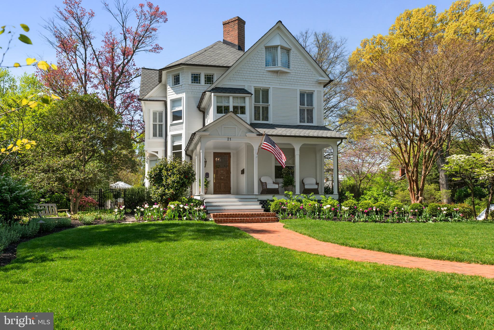 MURRAY HILL - Residential