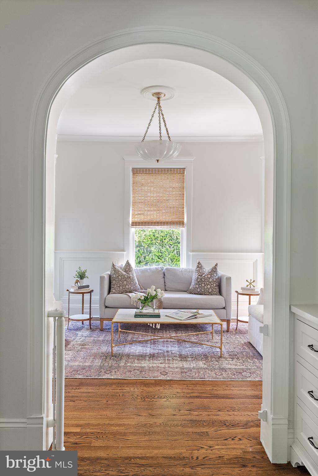 MURRAY HILL - Residential