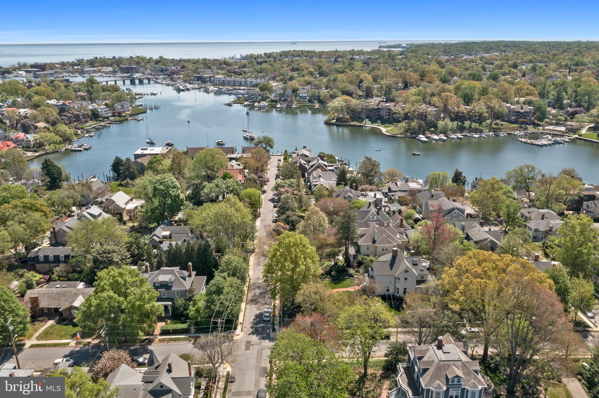 MURRAY HILL - Residential