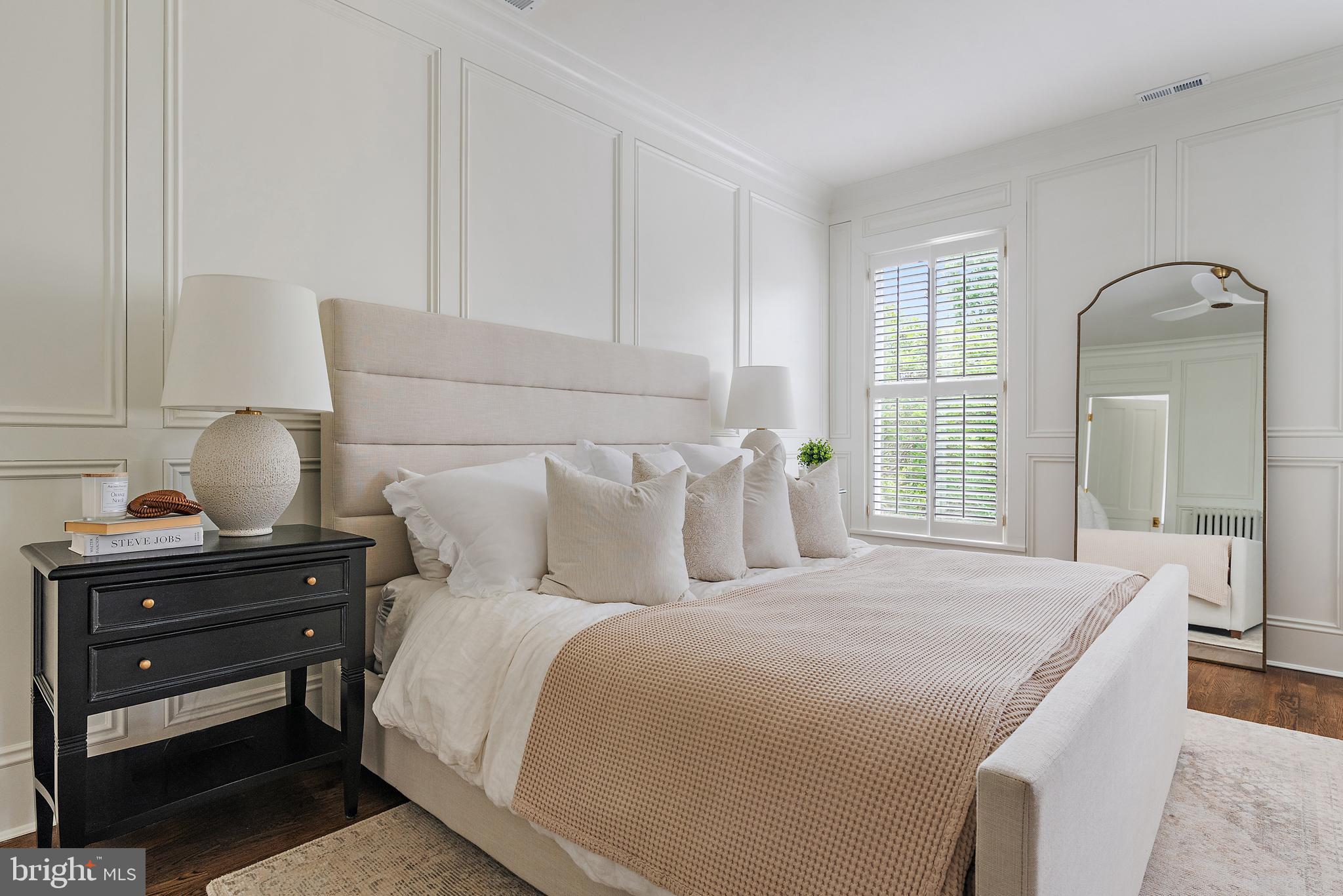 MURRAY HILL - Residential