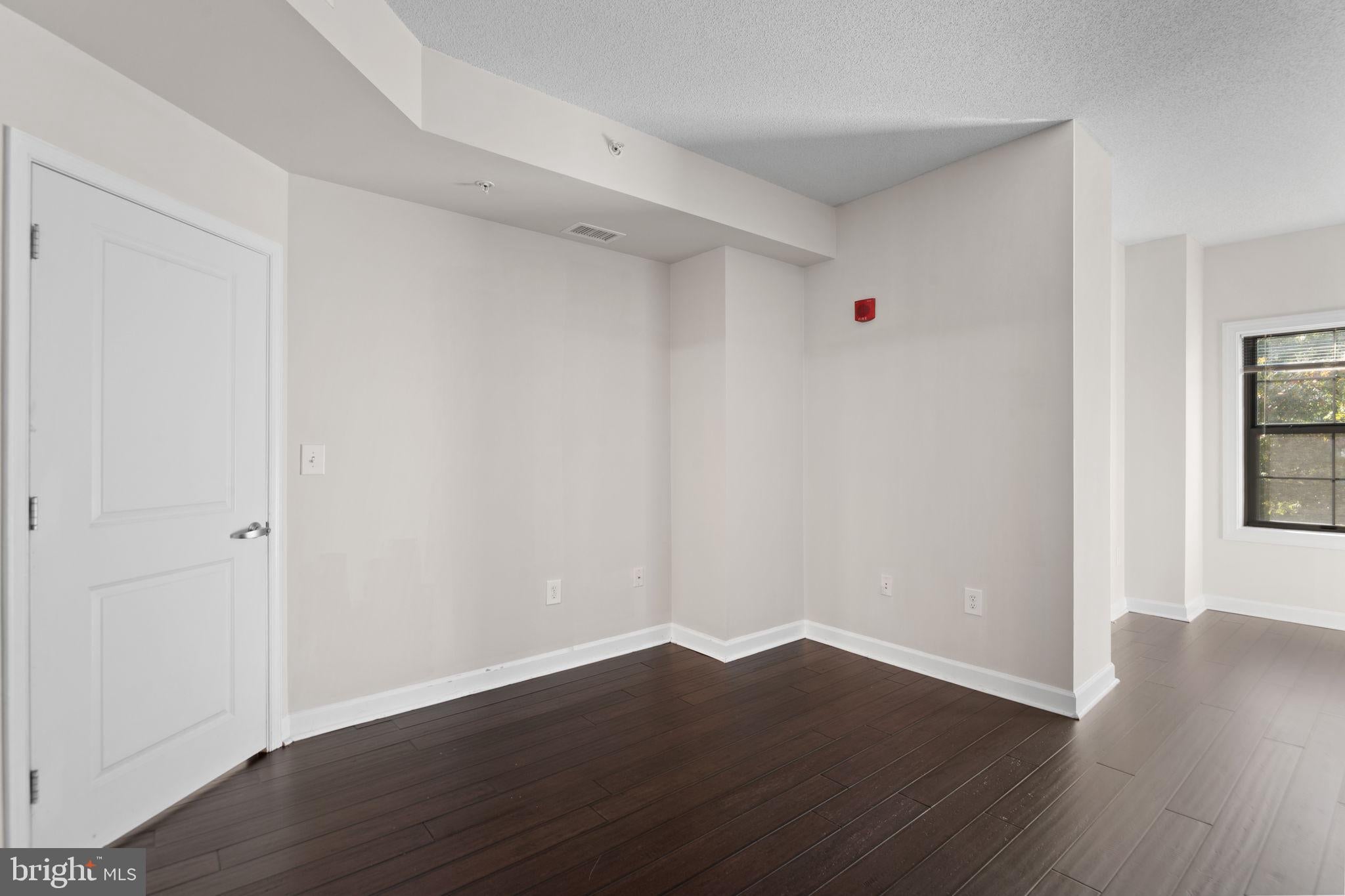1111 25TH STREET NW 519