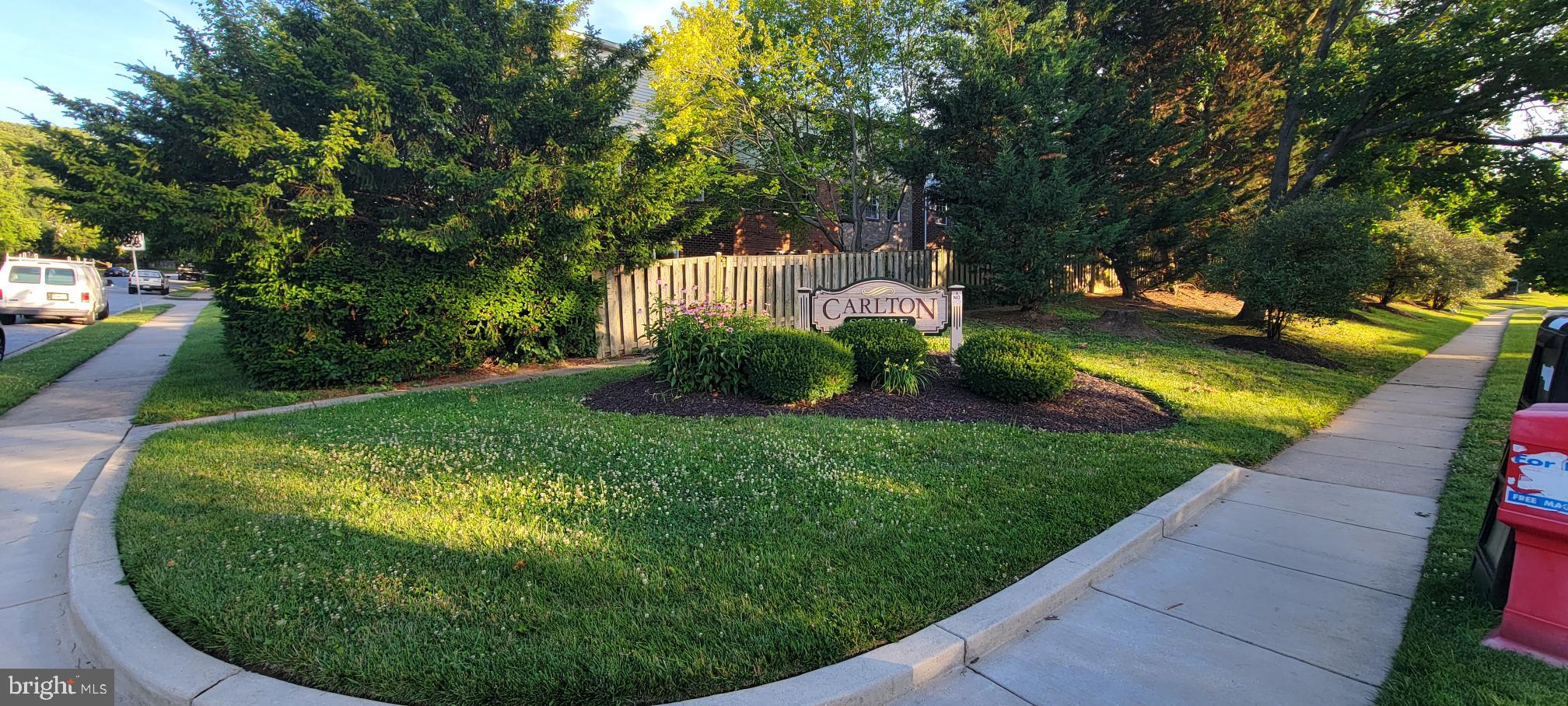3 SUMMIT GREEN COURT