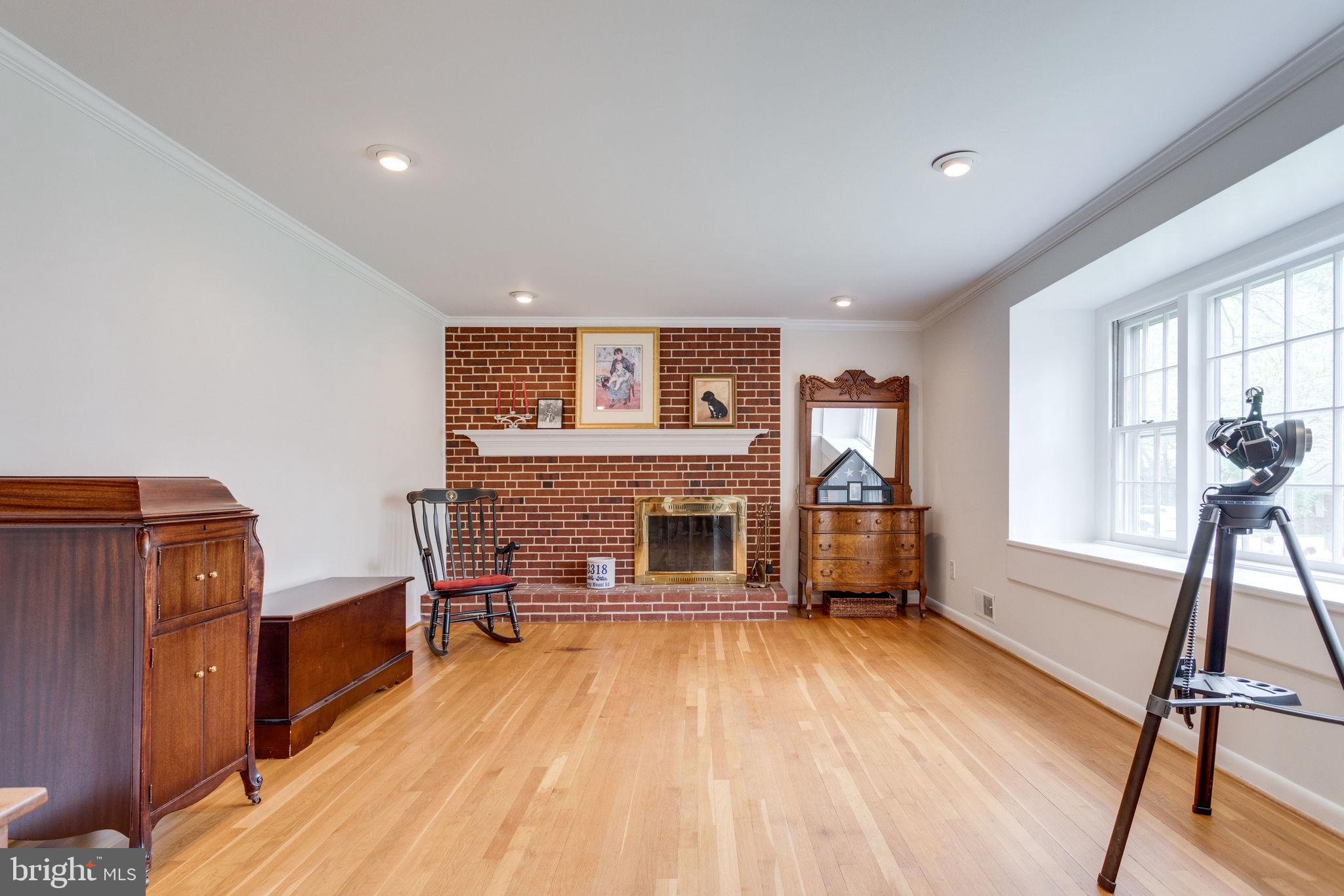 MANTUA HILLS - Residential