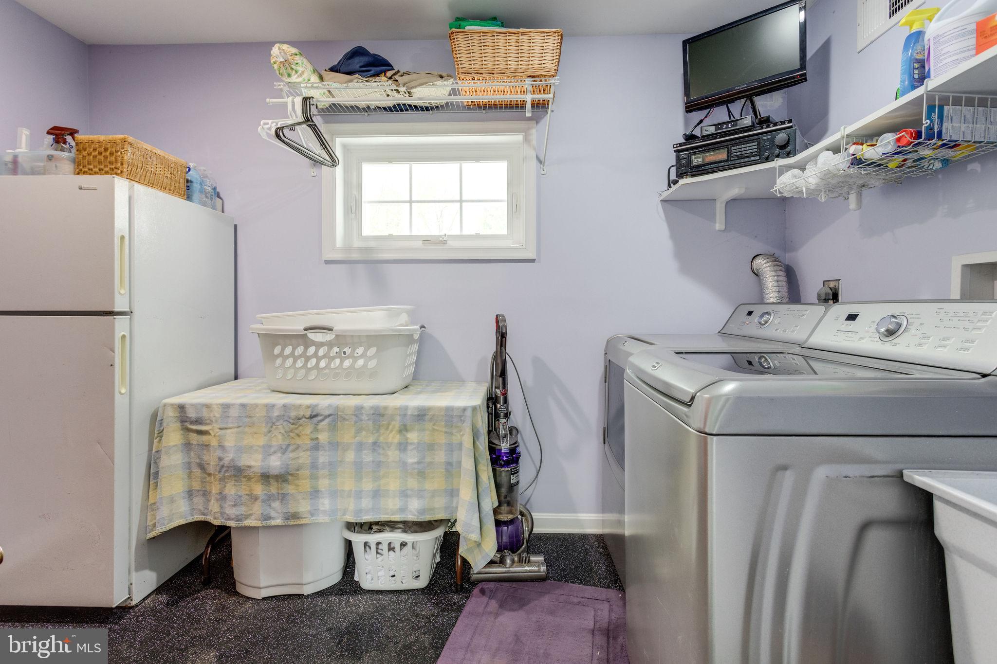 MANTUA HILLS - Residential