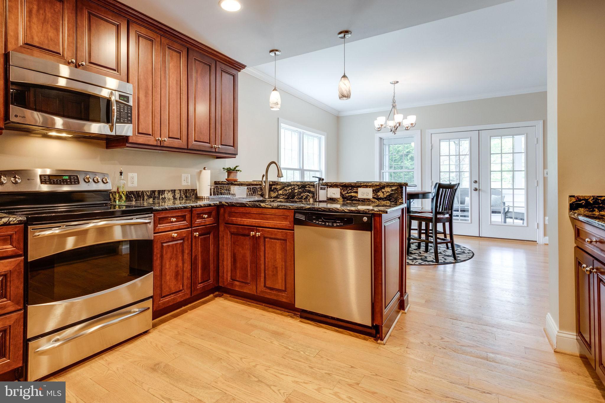 MANTUA HILLS - Residential