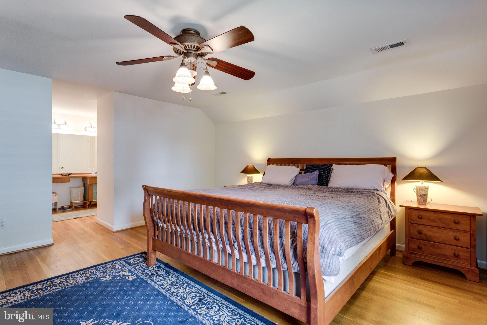 MANTUA HILLS - Residential