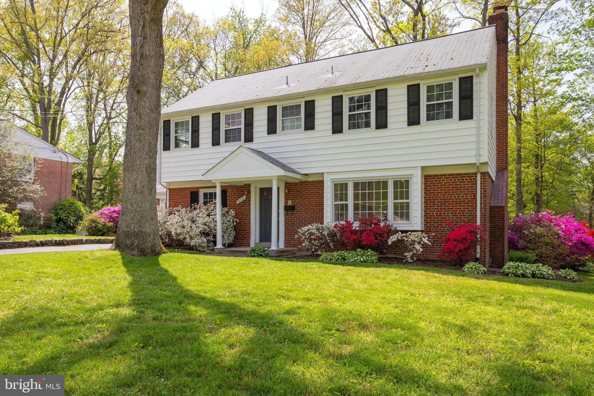 MANTUA HILLS - Residential