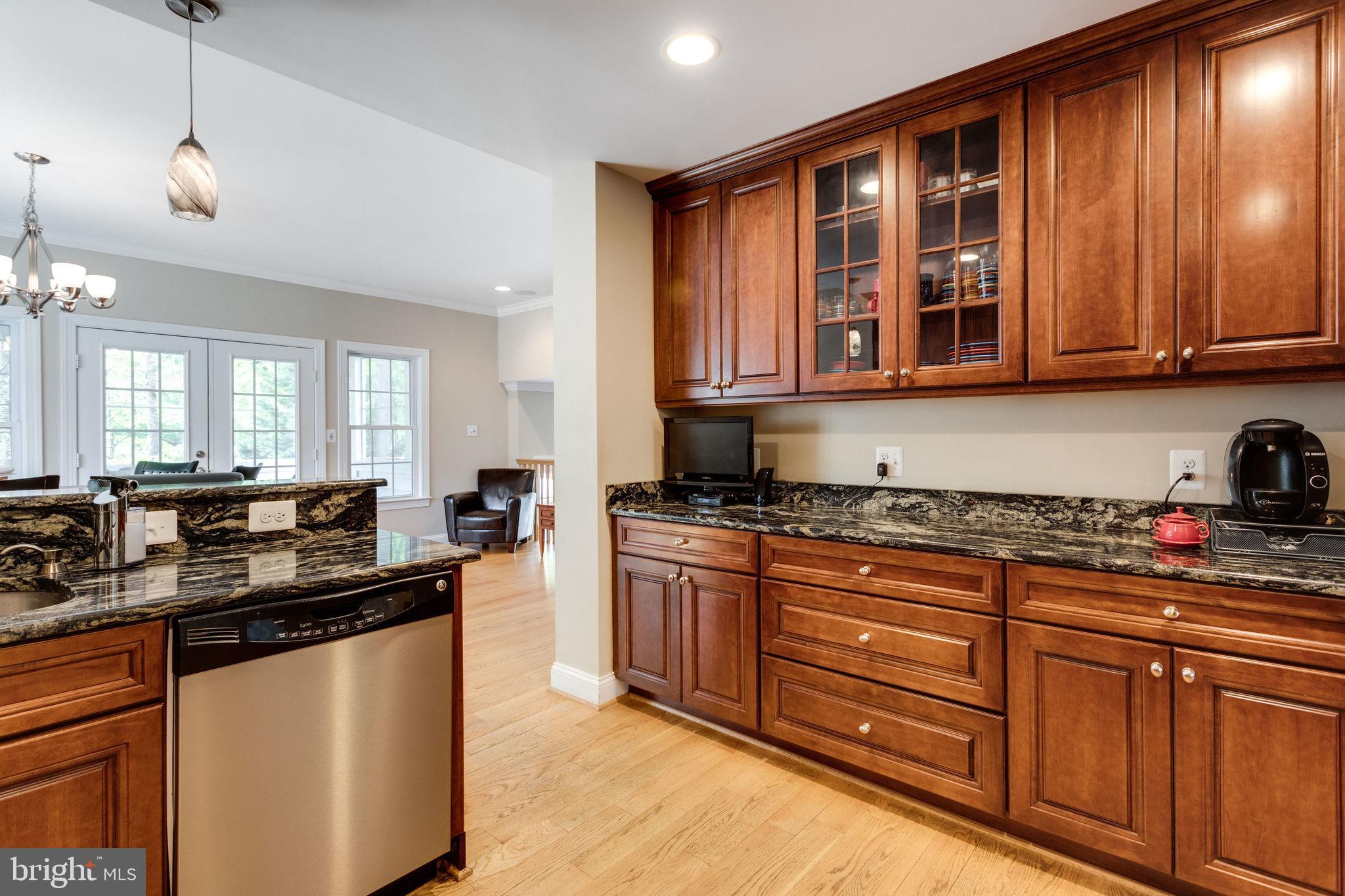 MANTUA HILLS - Residential