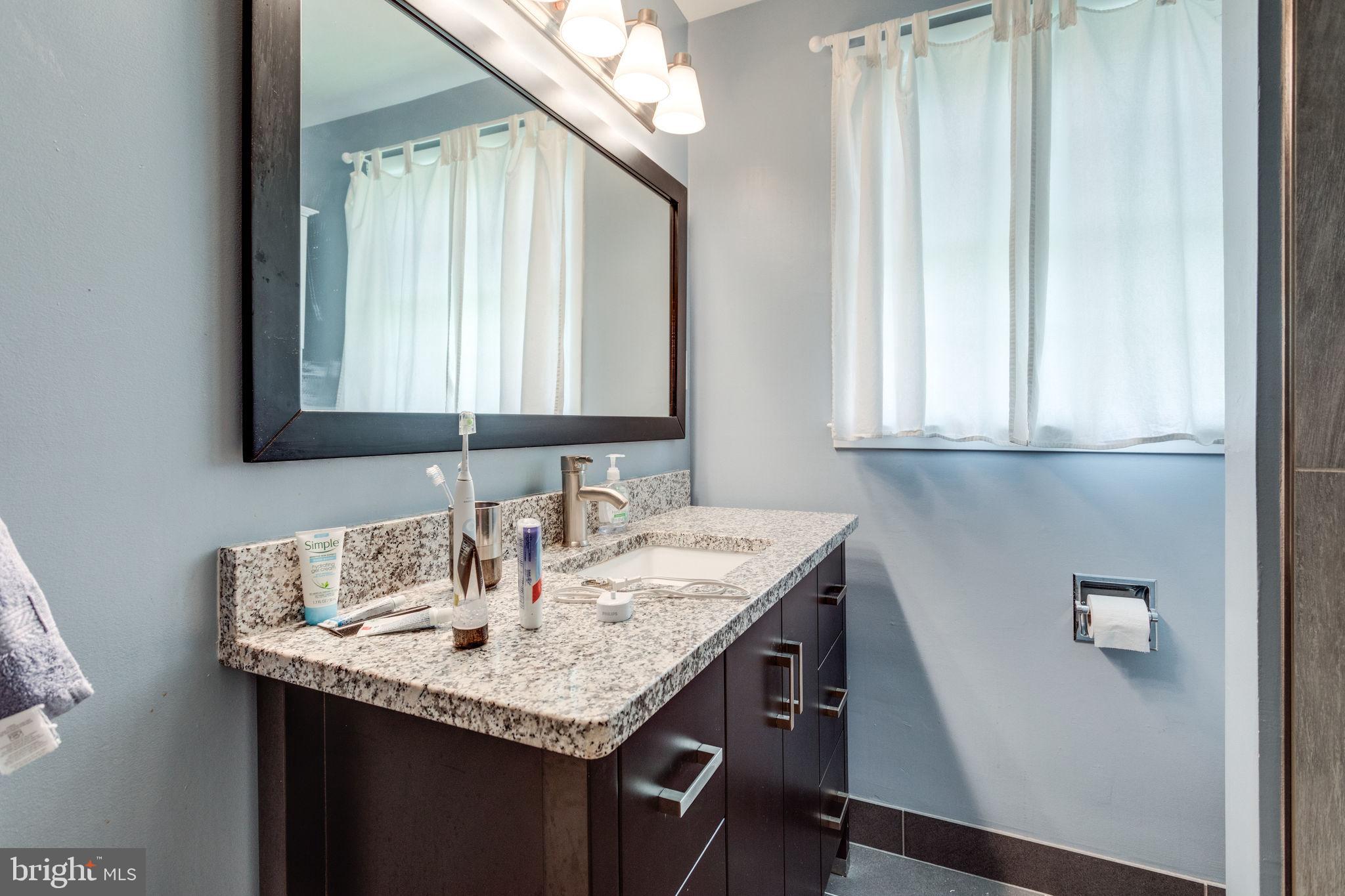 MANTUA HILLS - Residential