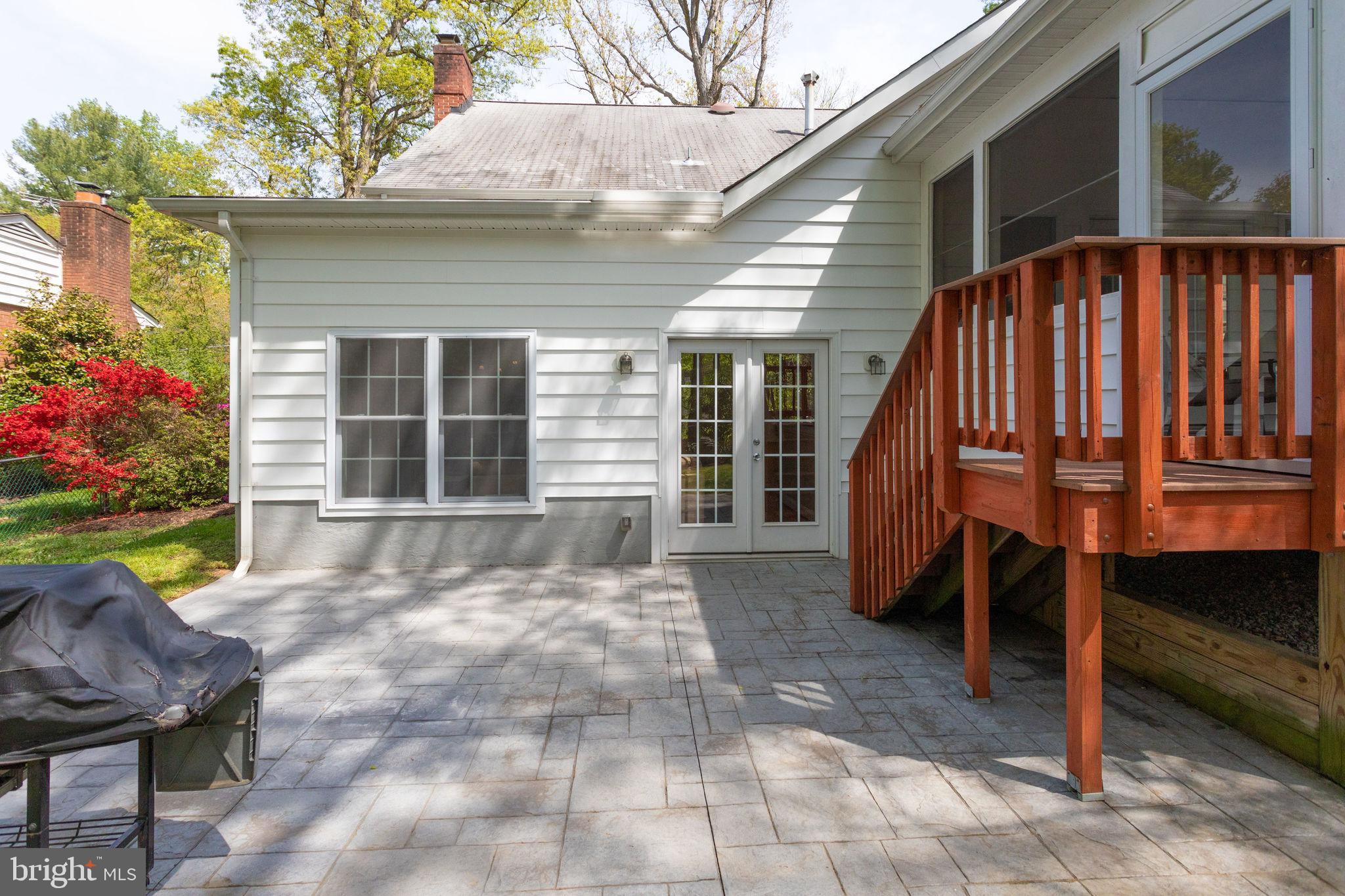 MANTUA HILLS - Residential