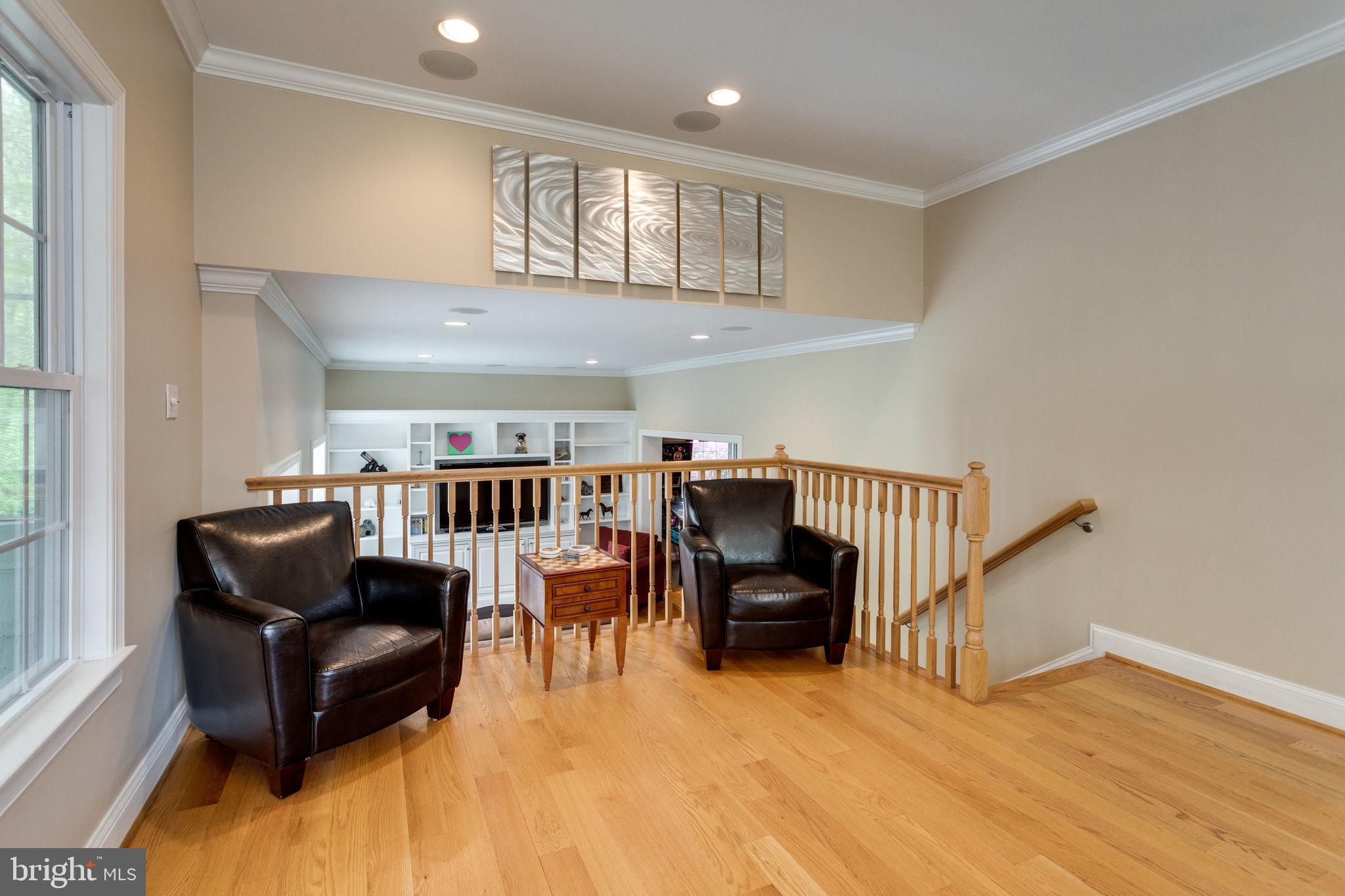 MANTUA HILLS - Residential