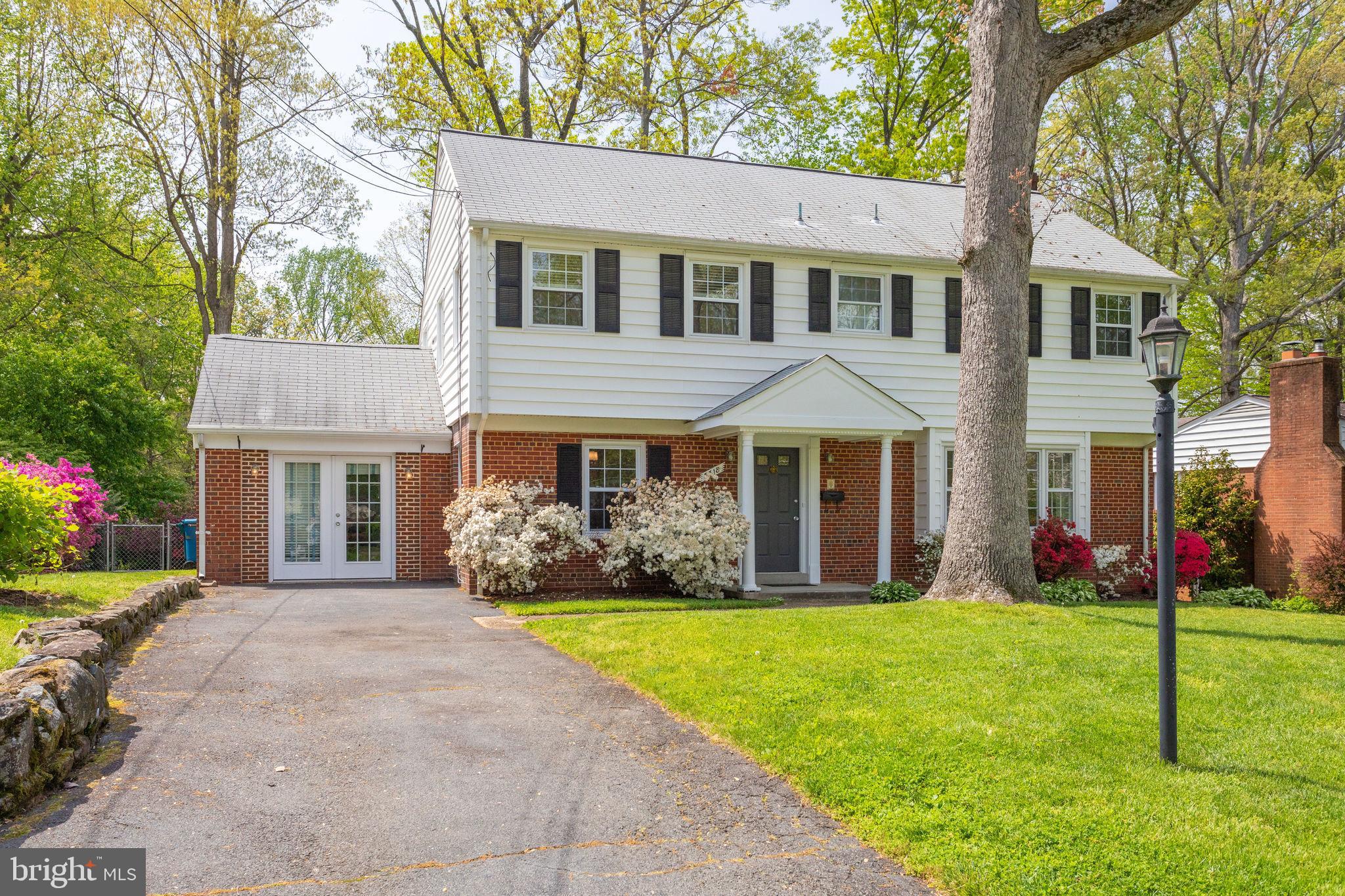 MANTUA HILLS - Residential