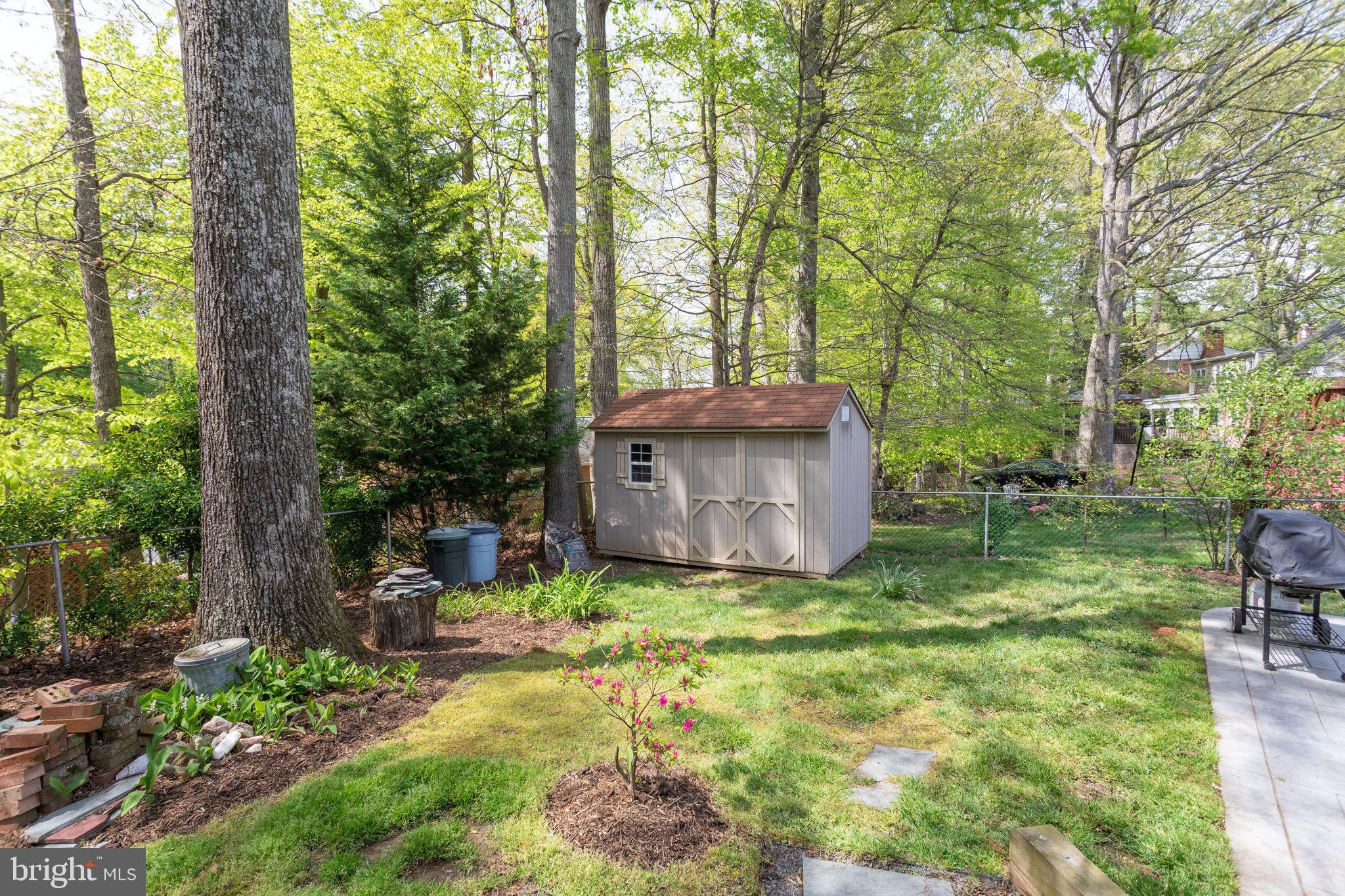 MANTUA HILLS - Residential