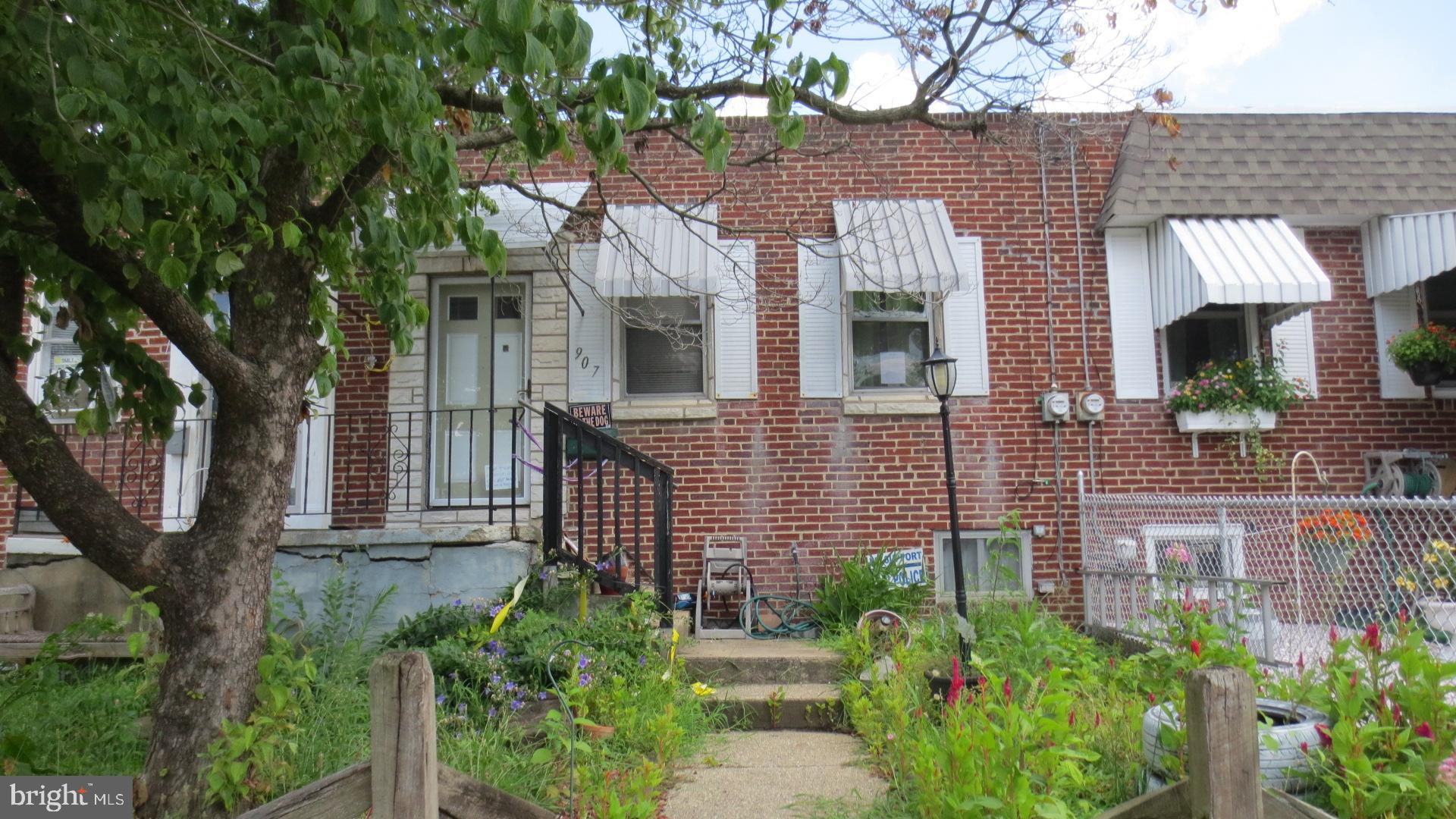 907 W BROWNING ROAD