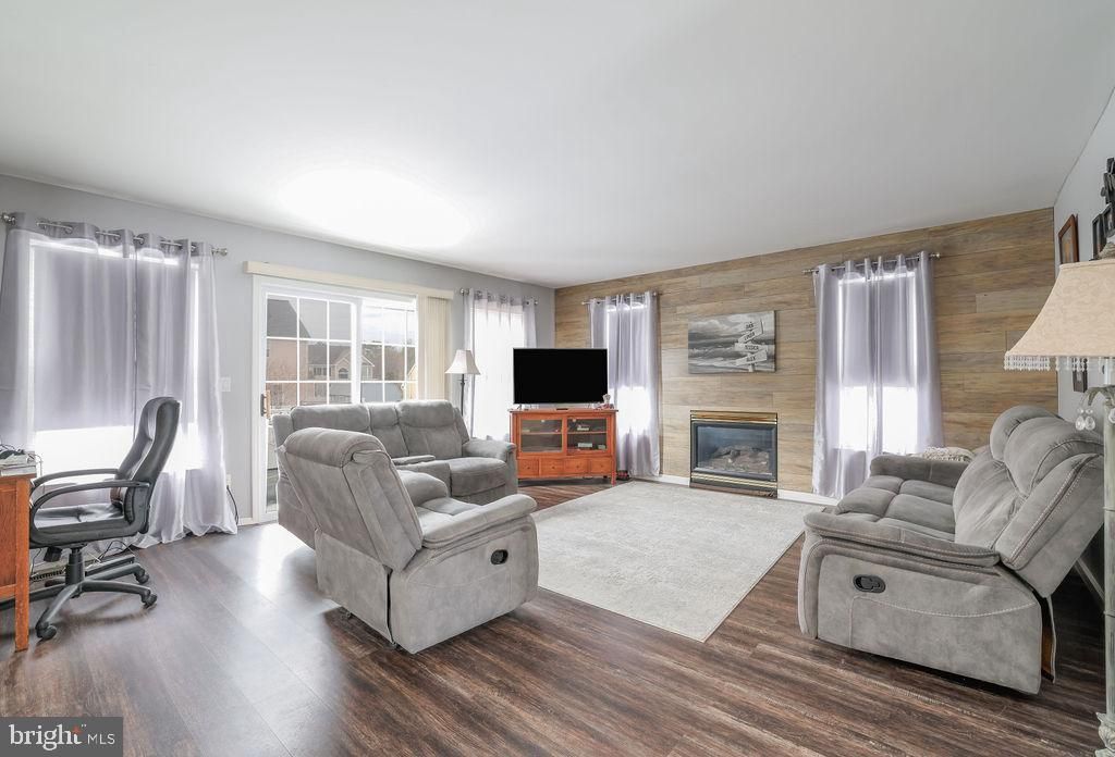 Photo of 337 Leeward Road, MANAHAWKIN, NJ 08050 (MLS # NJOC2040222)
