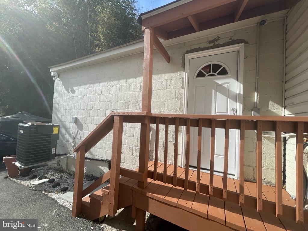 KERR'S ADDITION - Commercial Sale