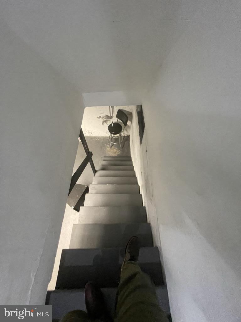 KERR'S ADDITION - Commercial Sale