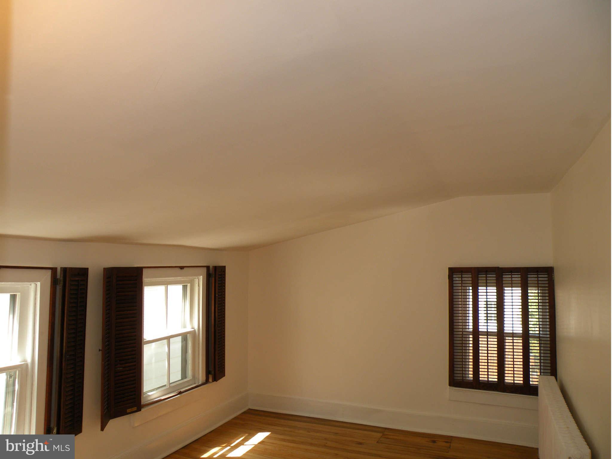 OLD TOWN - Residential Lease