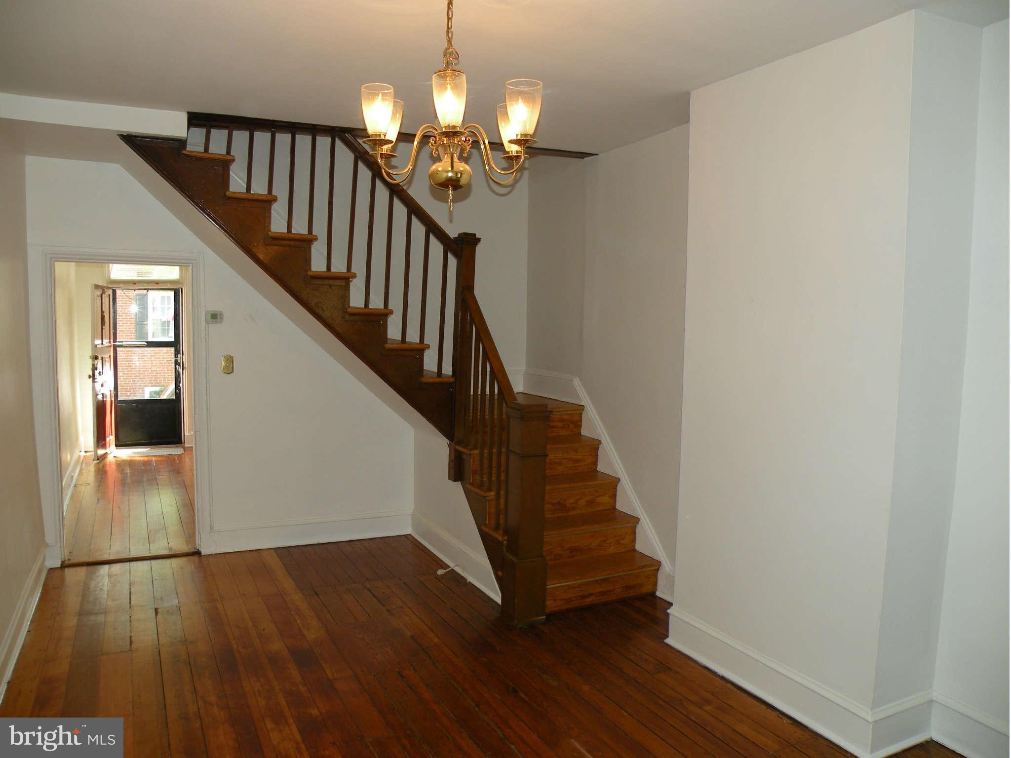 OLD TOWN - Residential Lease