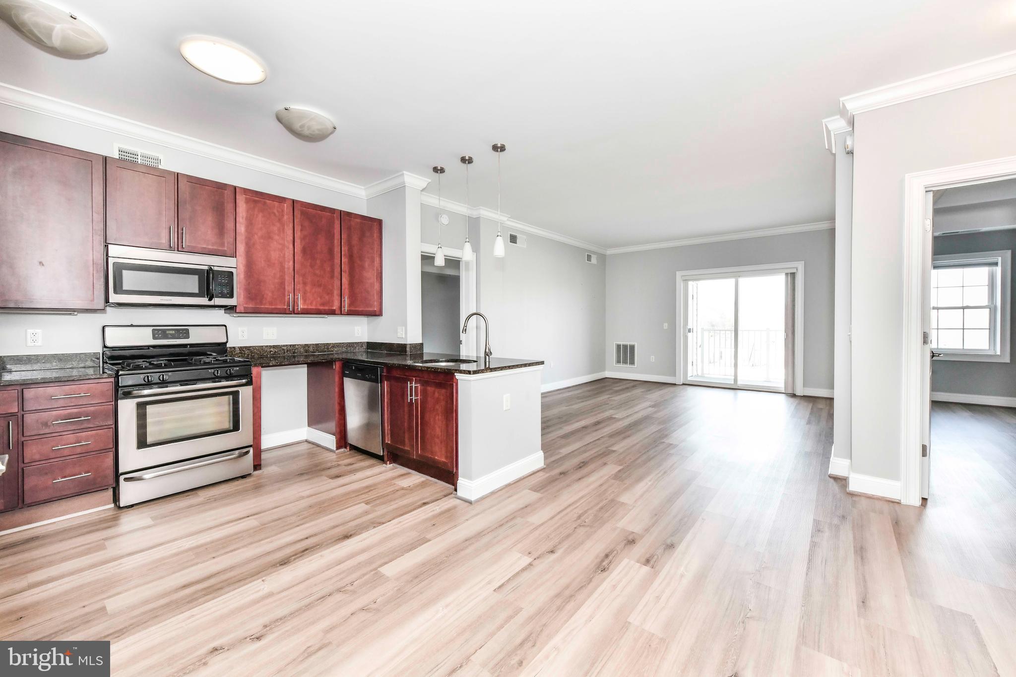 ISABELLA AT MONTICELLO MEWS - Residential