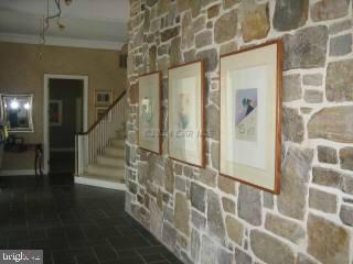 CAPTAINS HILL - Residential