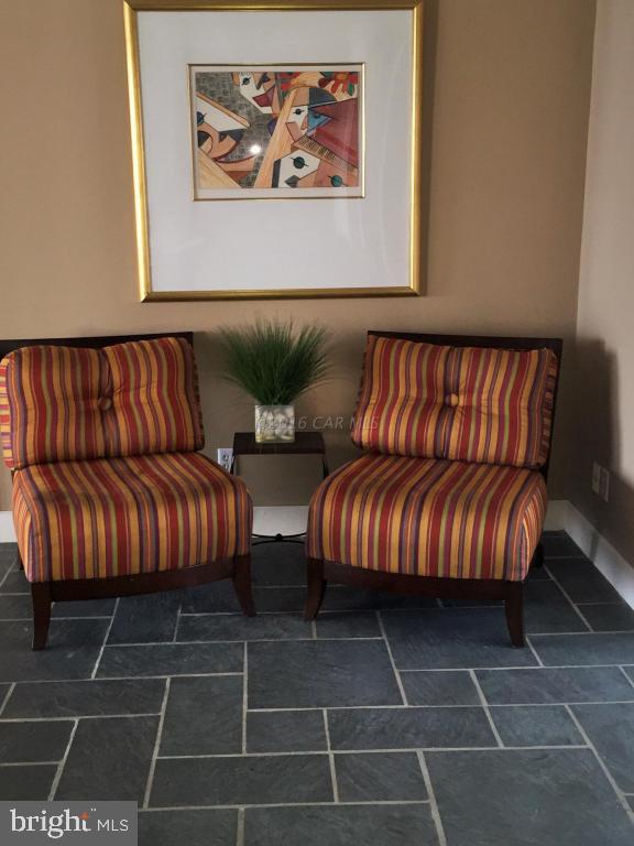 CAPTAINS HILL - Residential