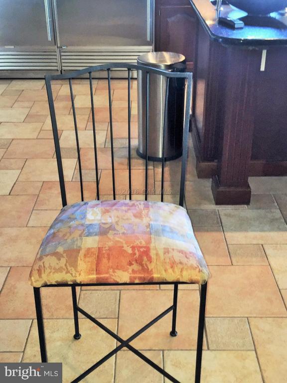 CAPTAINS HILL - Residential