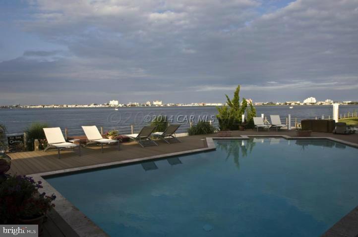 CAPTAINS HILL - Residential