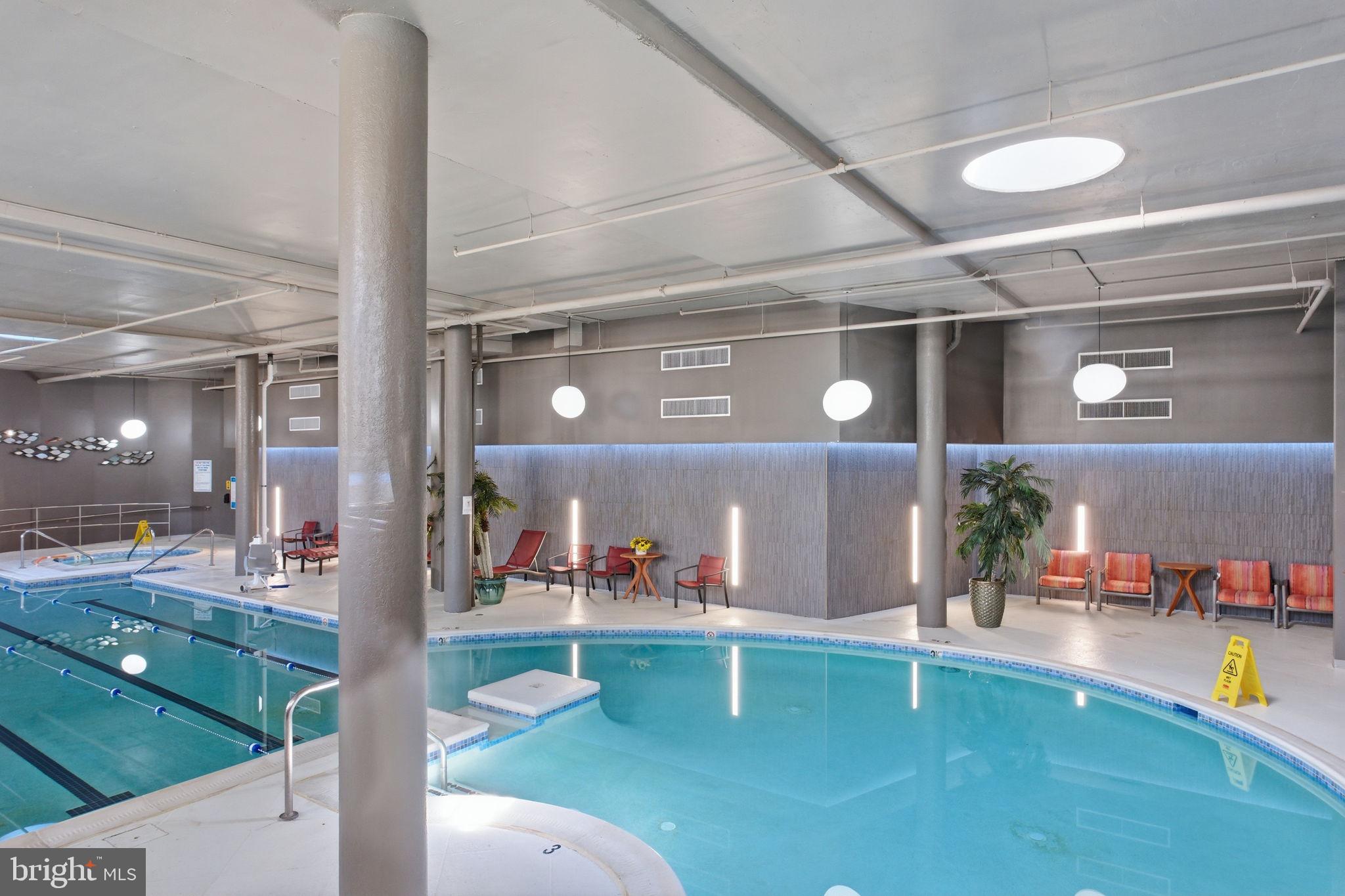 ROTONDA - Residential