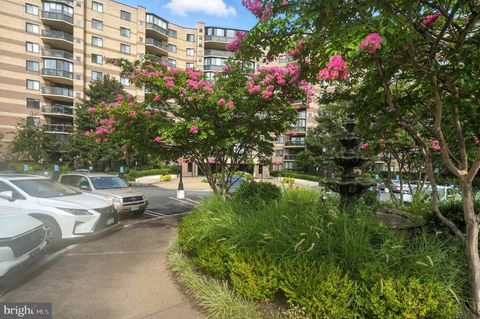 8370 GREENSBORO DRIVE 614 MCLEAN VA 22102