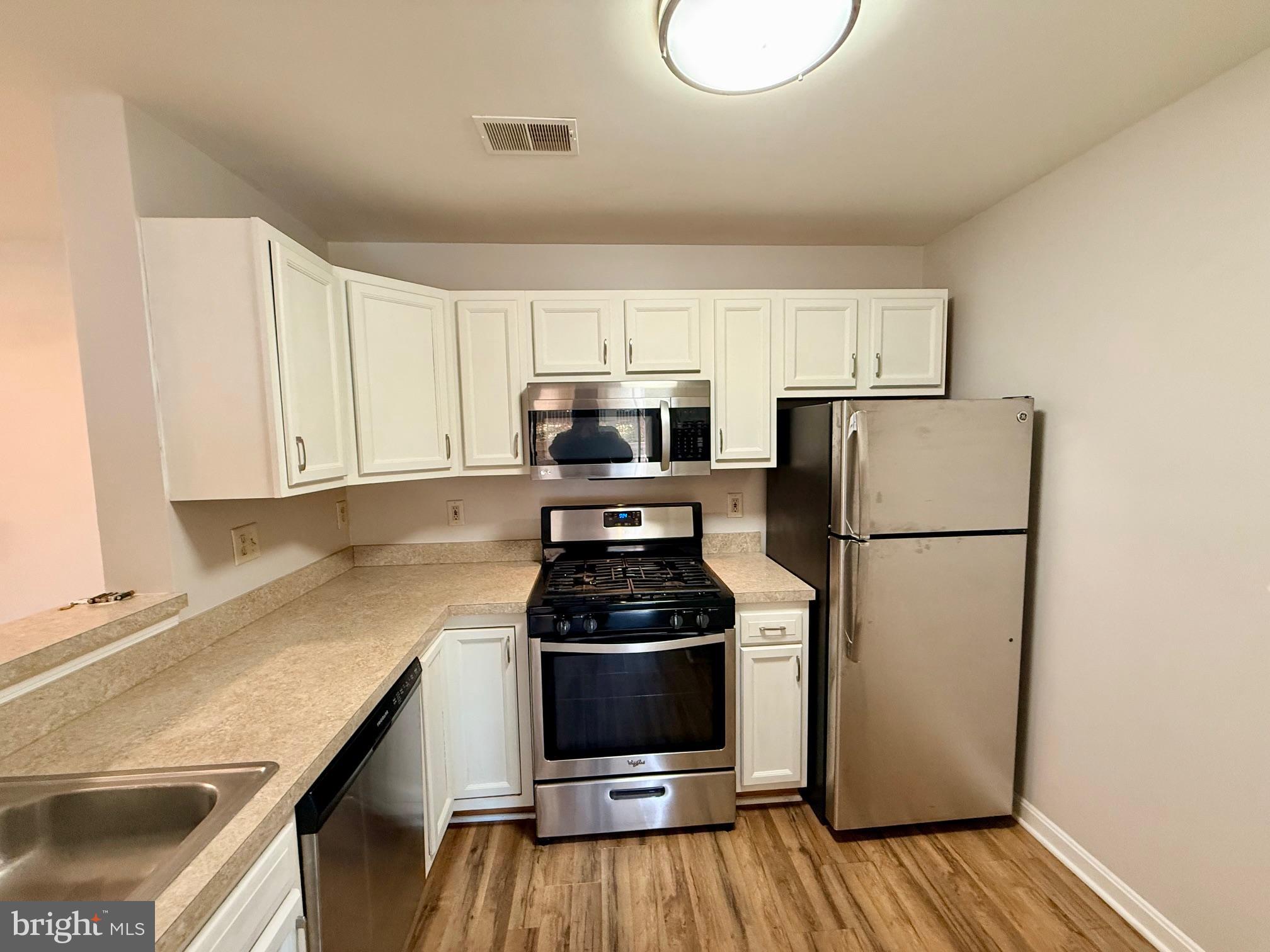 WOODBRIDGE - Residential Lease