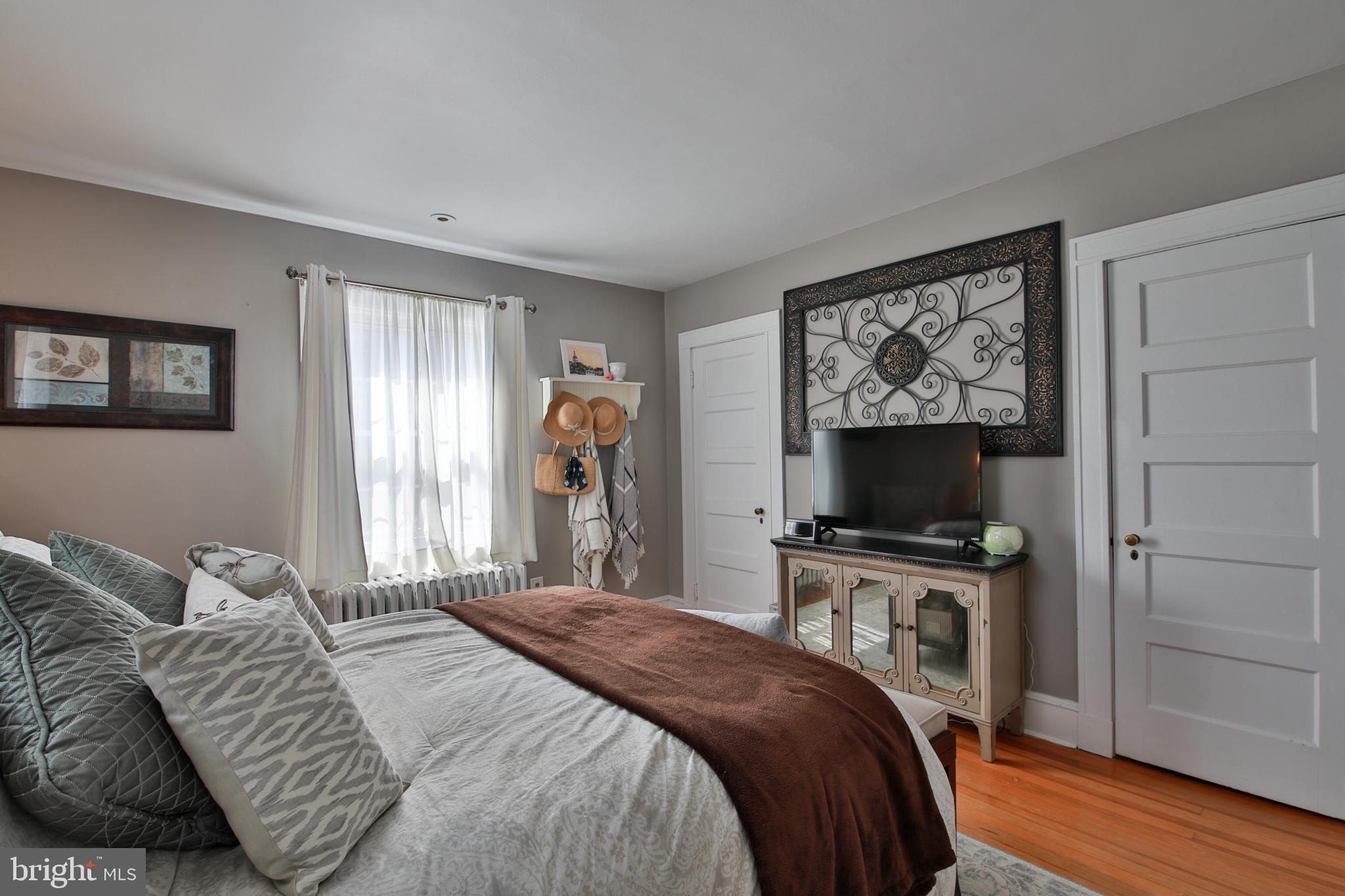 TOWSON - Residential